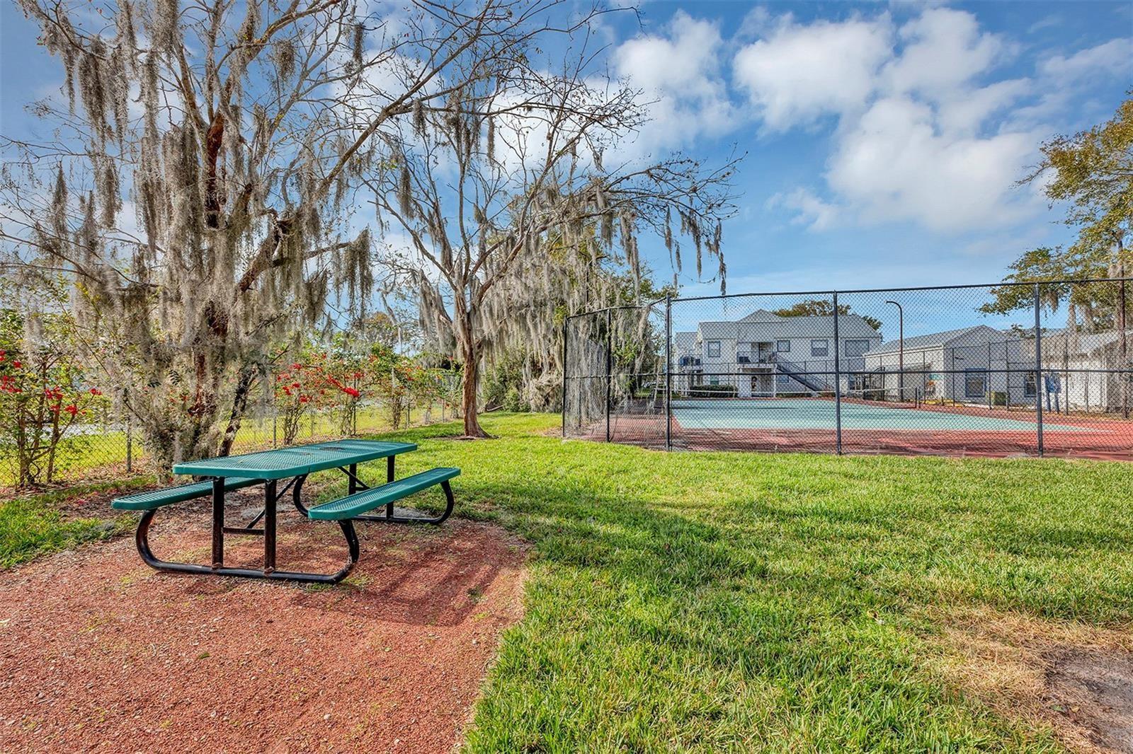 DOCKSIDE CONDO - Residential
