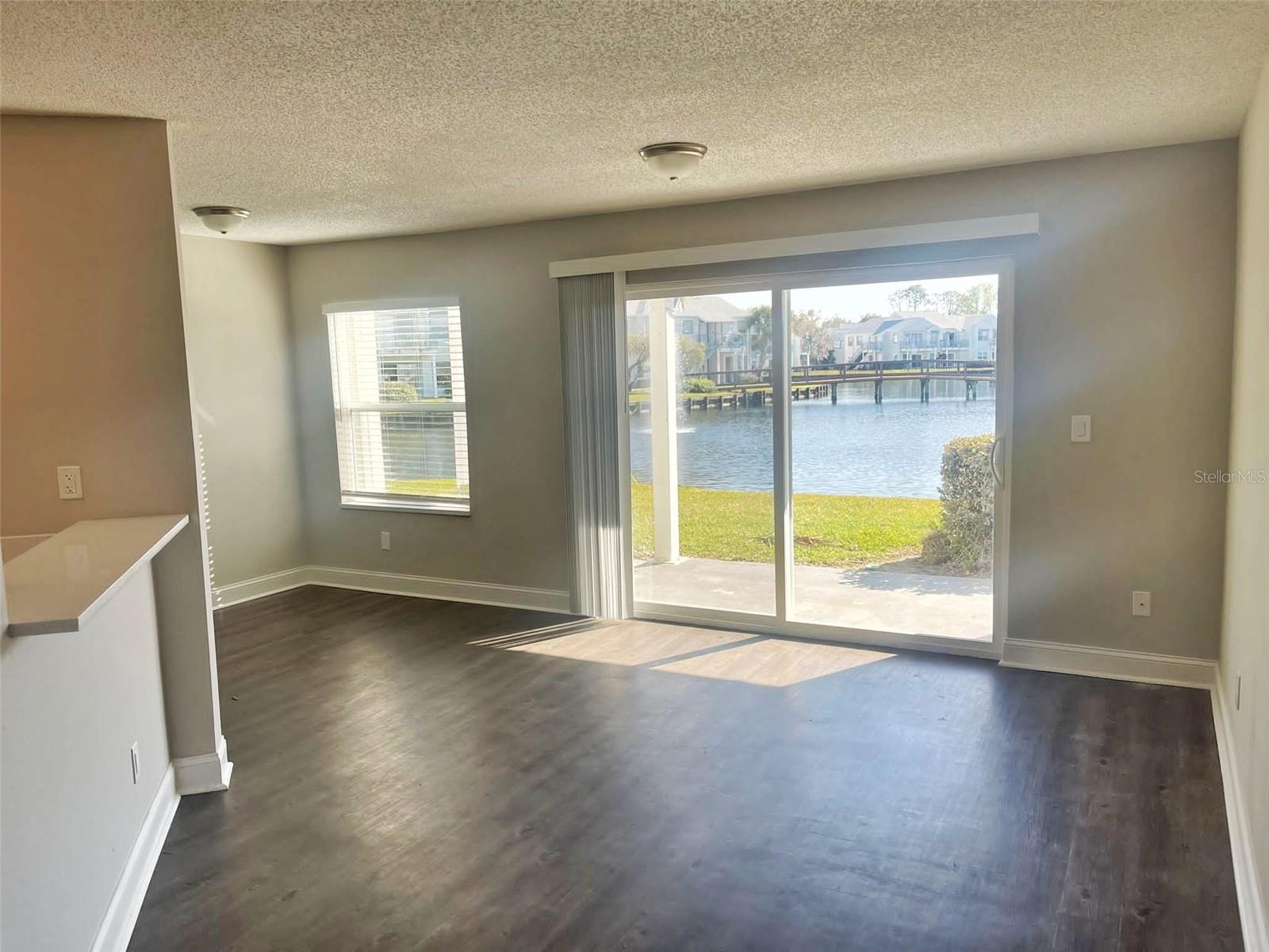 DOCKSIDE CONDO - Residential