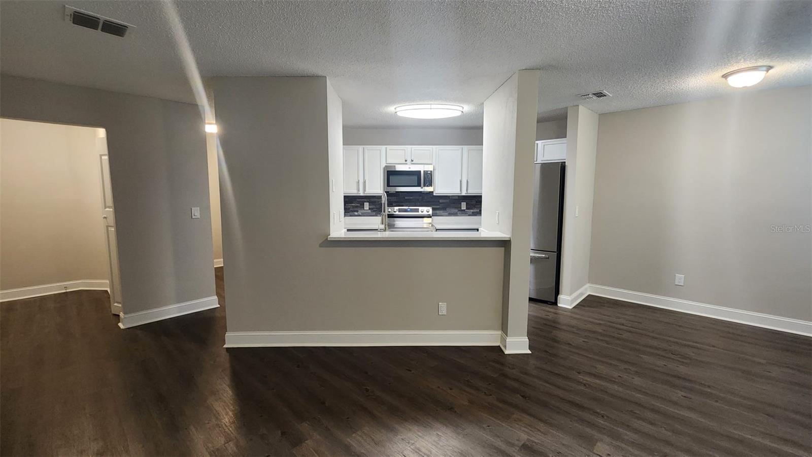 DOCKSIDE CONDO - Residential