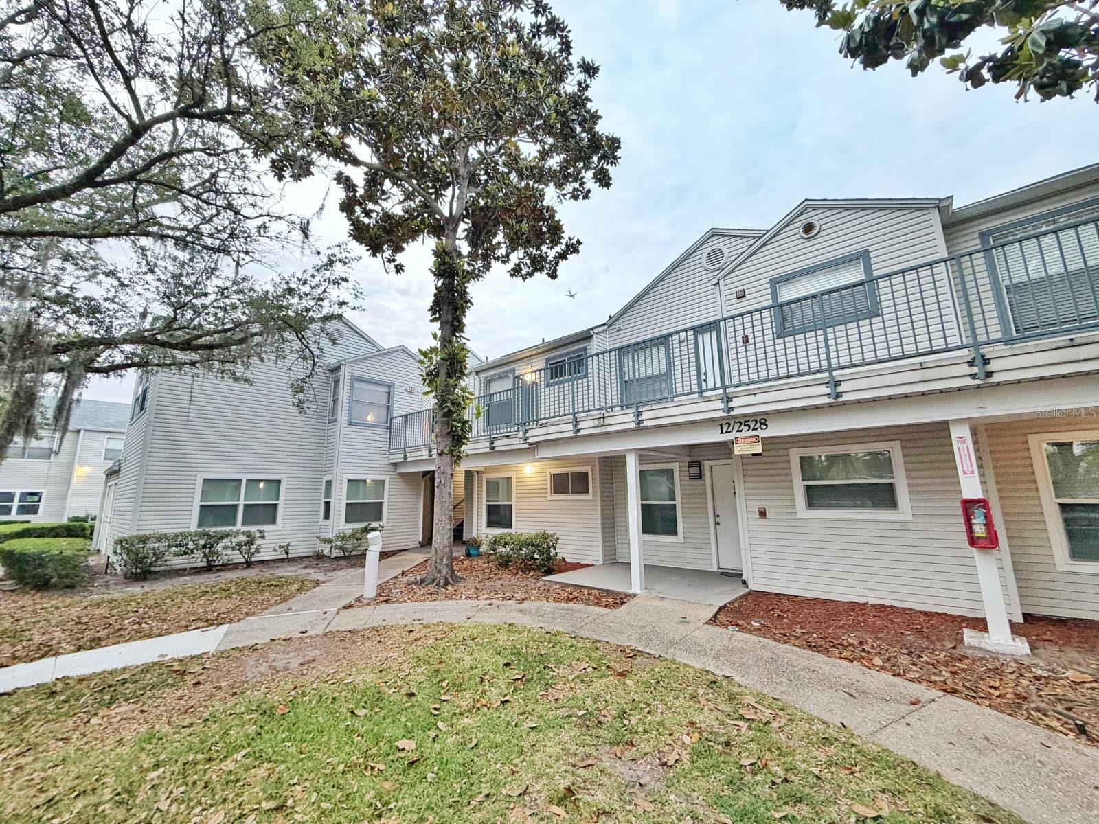 DOCKSIDE CONDO - Residential