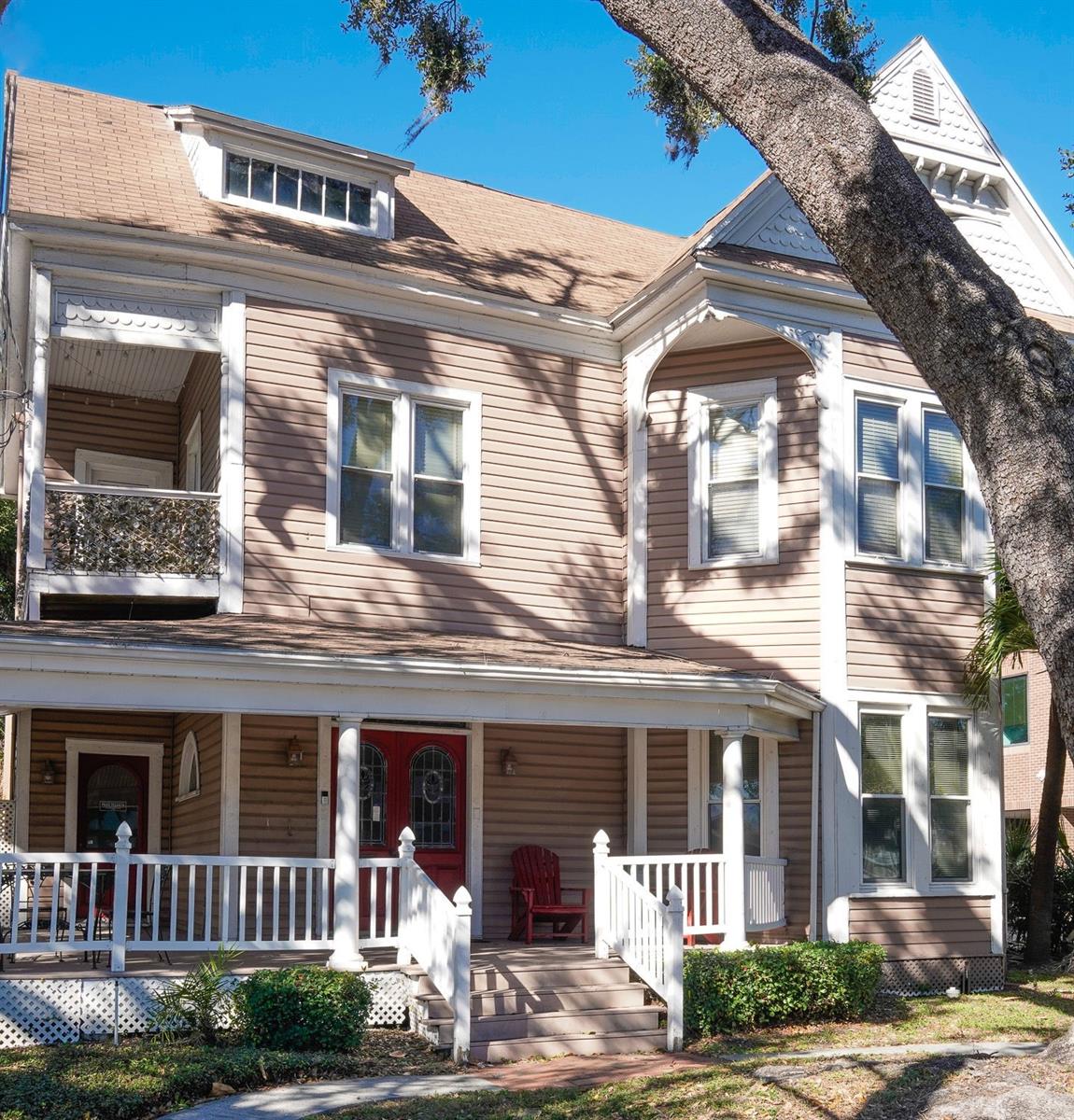 RIVERSIDE - Residential