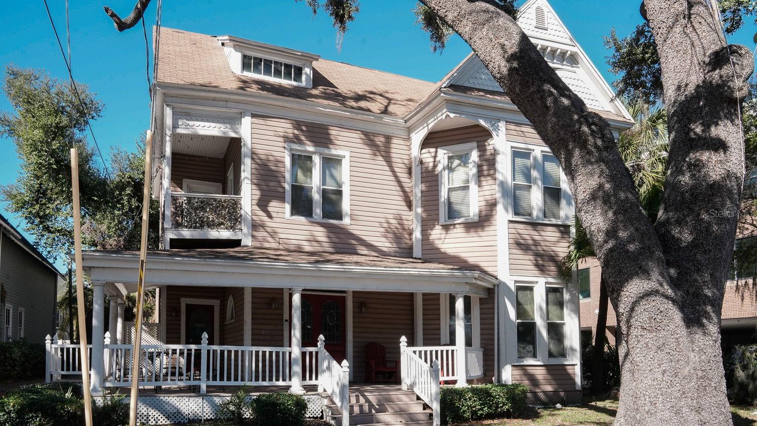 RIVERSIDE - Residential