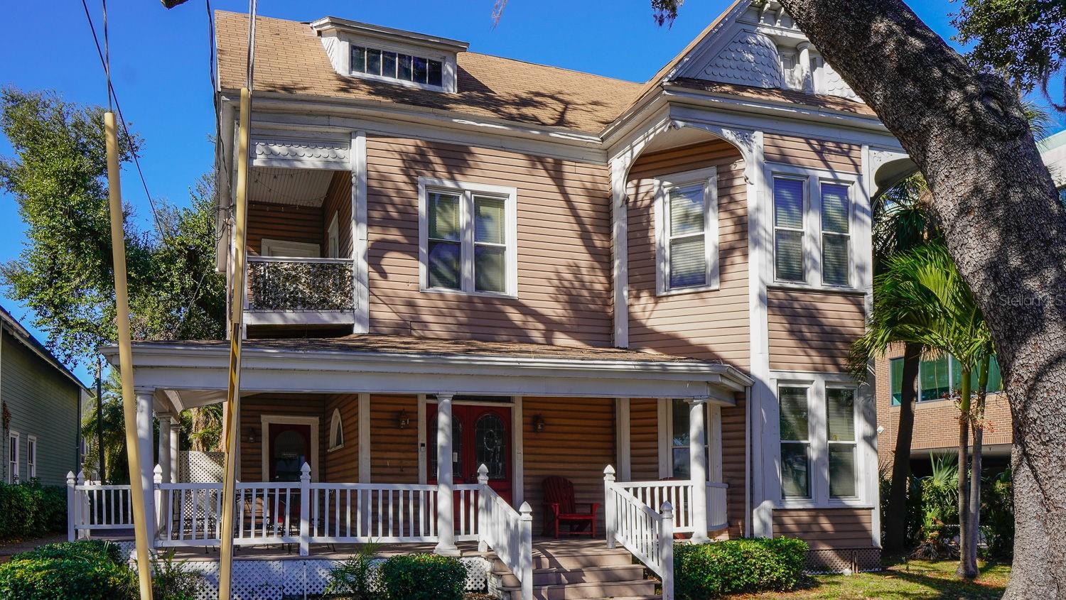 RIVERSIDE - Residential