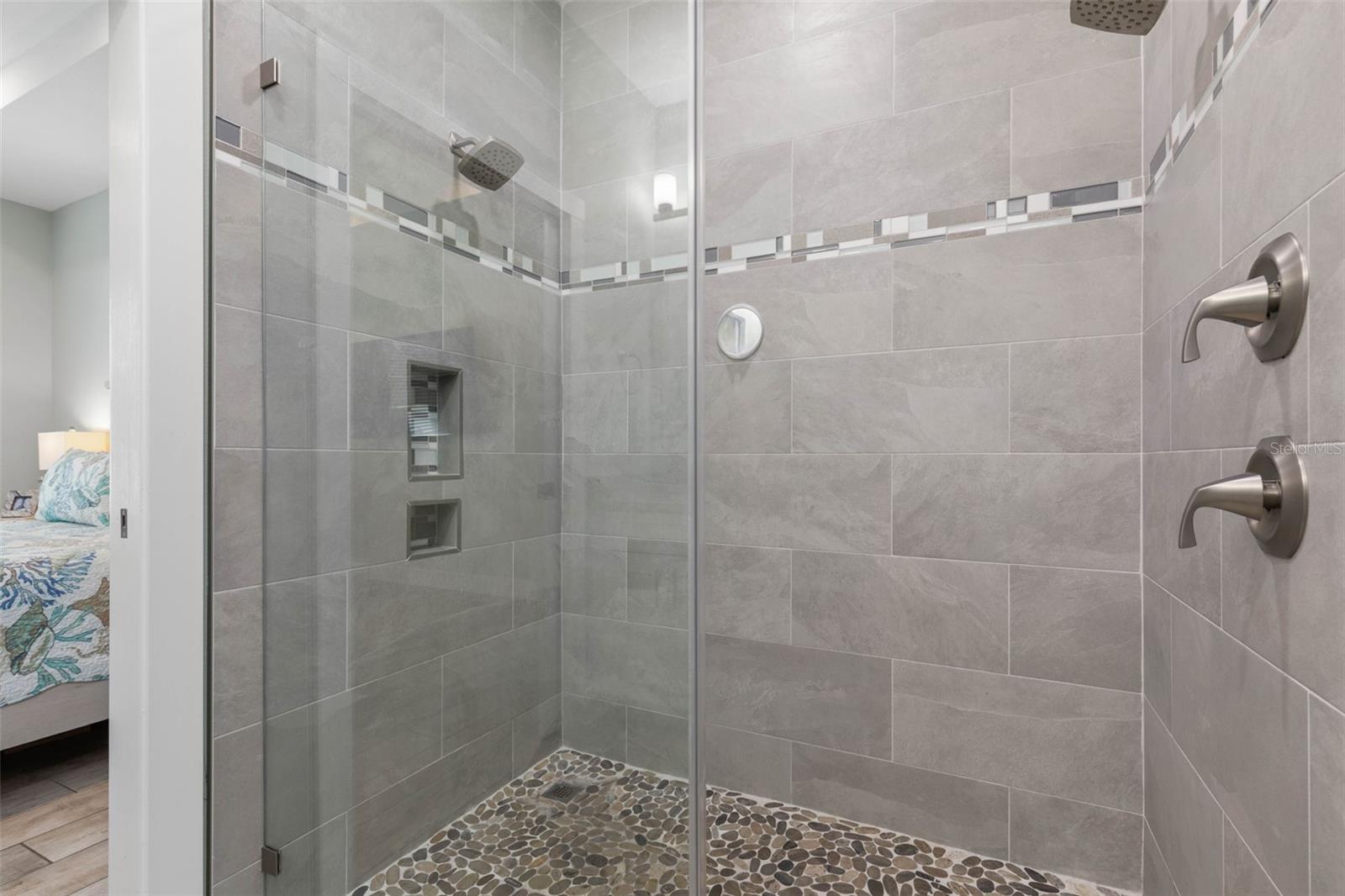 SEMINOLE WOODS - Residential