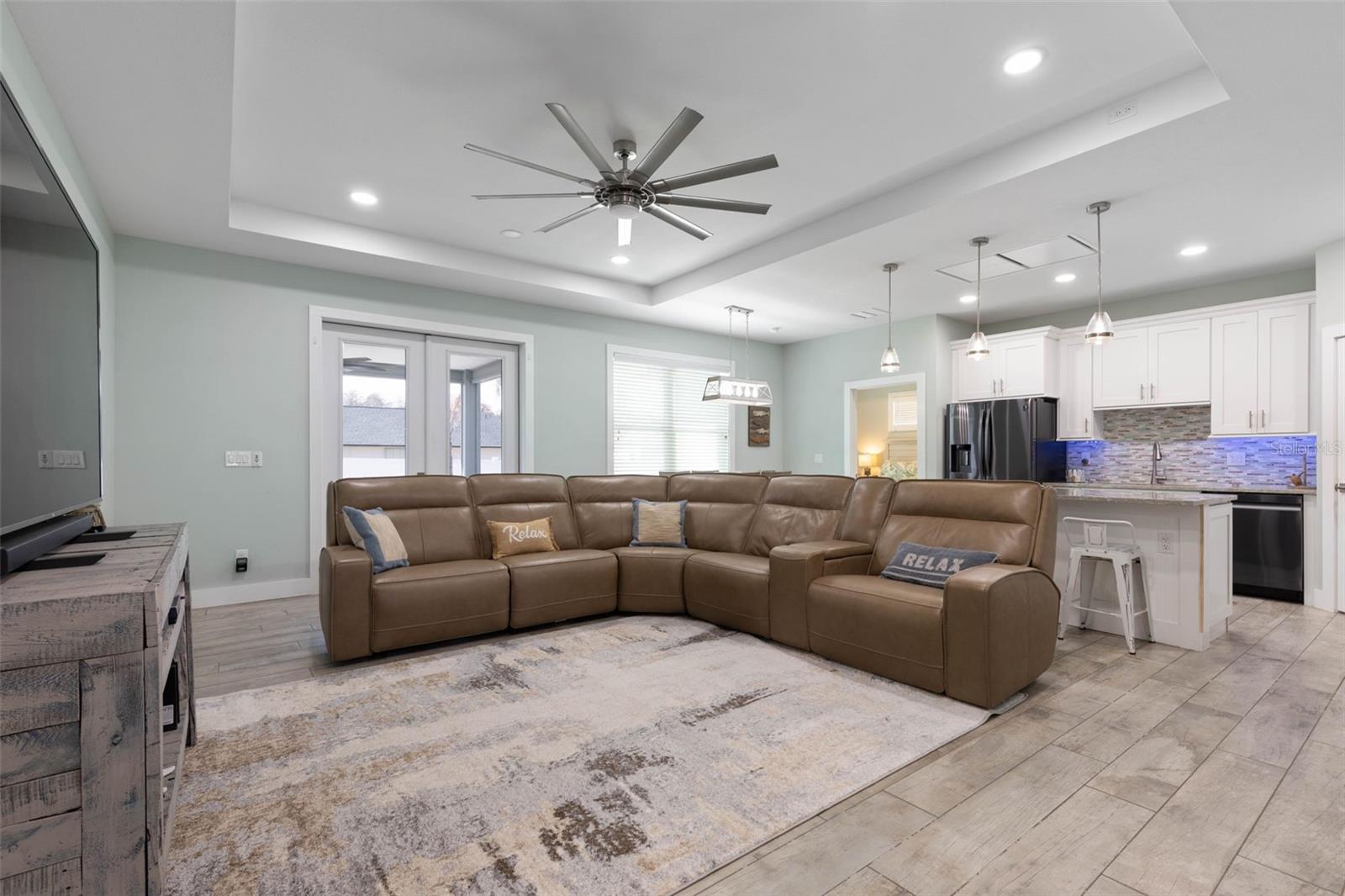 SEMINOLE WOODS - Residential