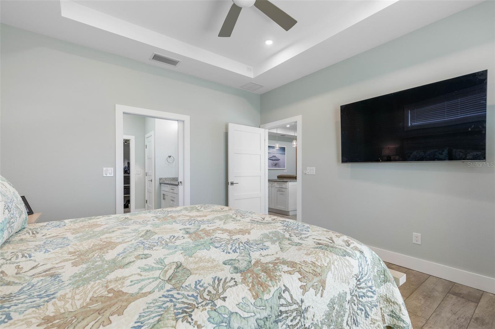 SEMINOLE WOODS - Residential