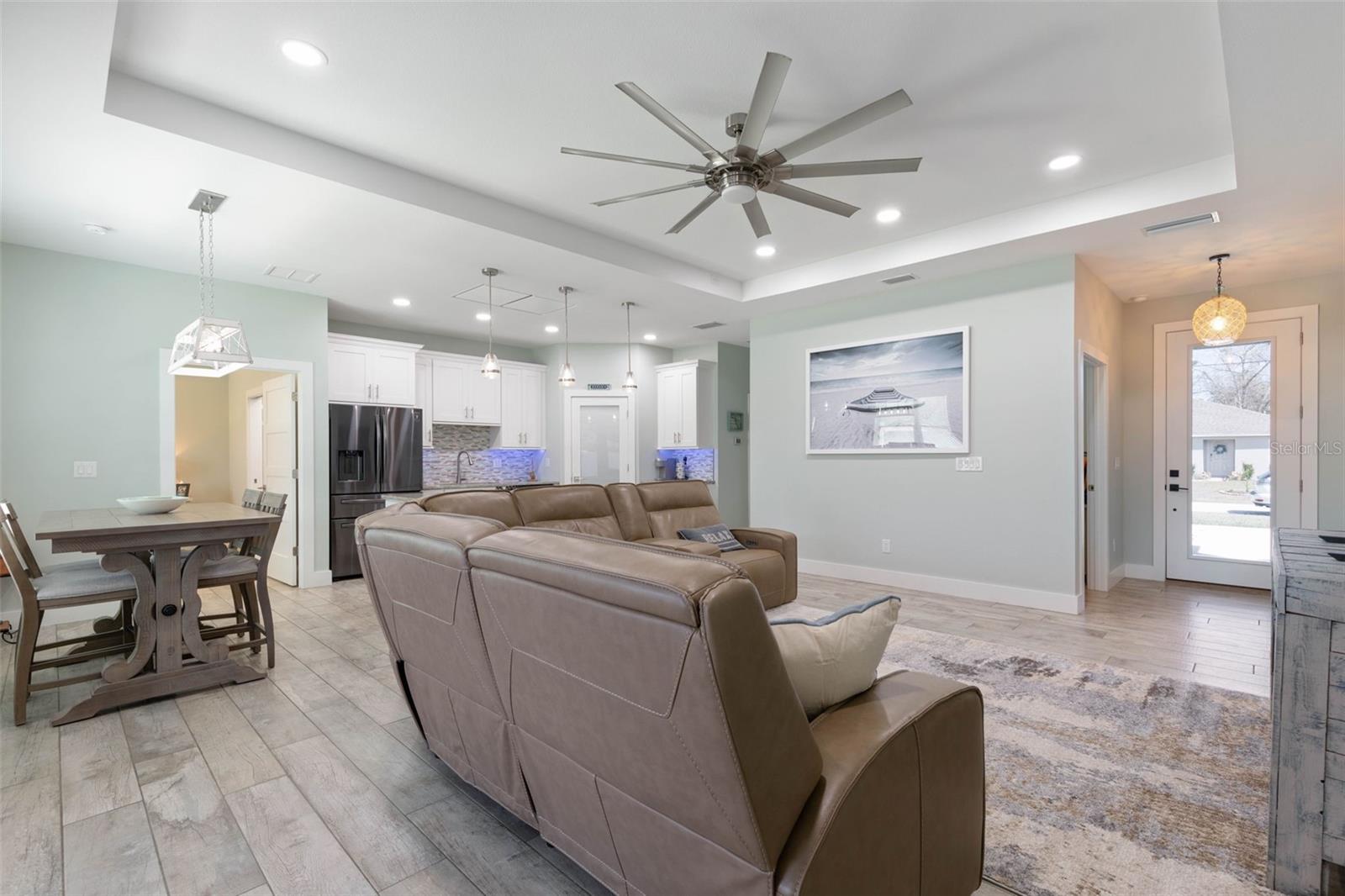 SEMINOLE WOODS - Residential