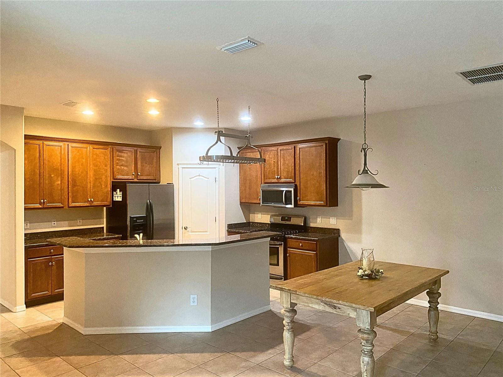 COVINGTON PARK PH 5A - Residential Lease