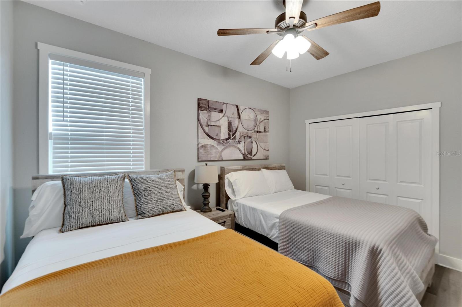 ENGLEWOOD EASTERN POR - Residential Lease