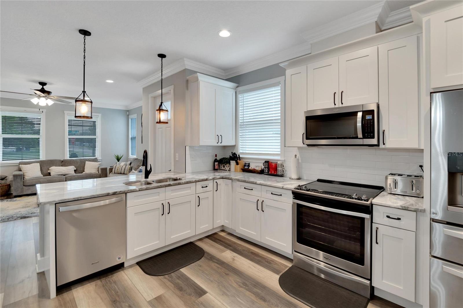 ENGLEWOOD EASTERN POR - Residential Lease