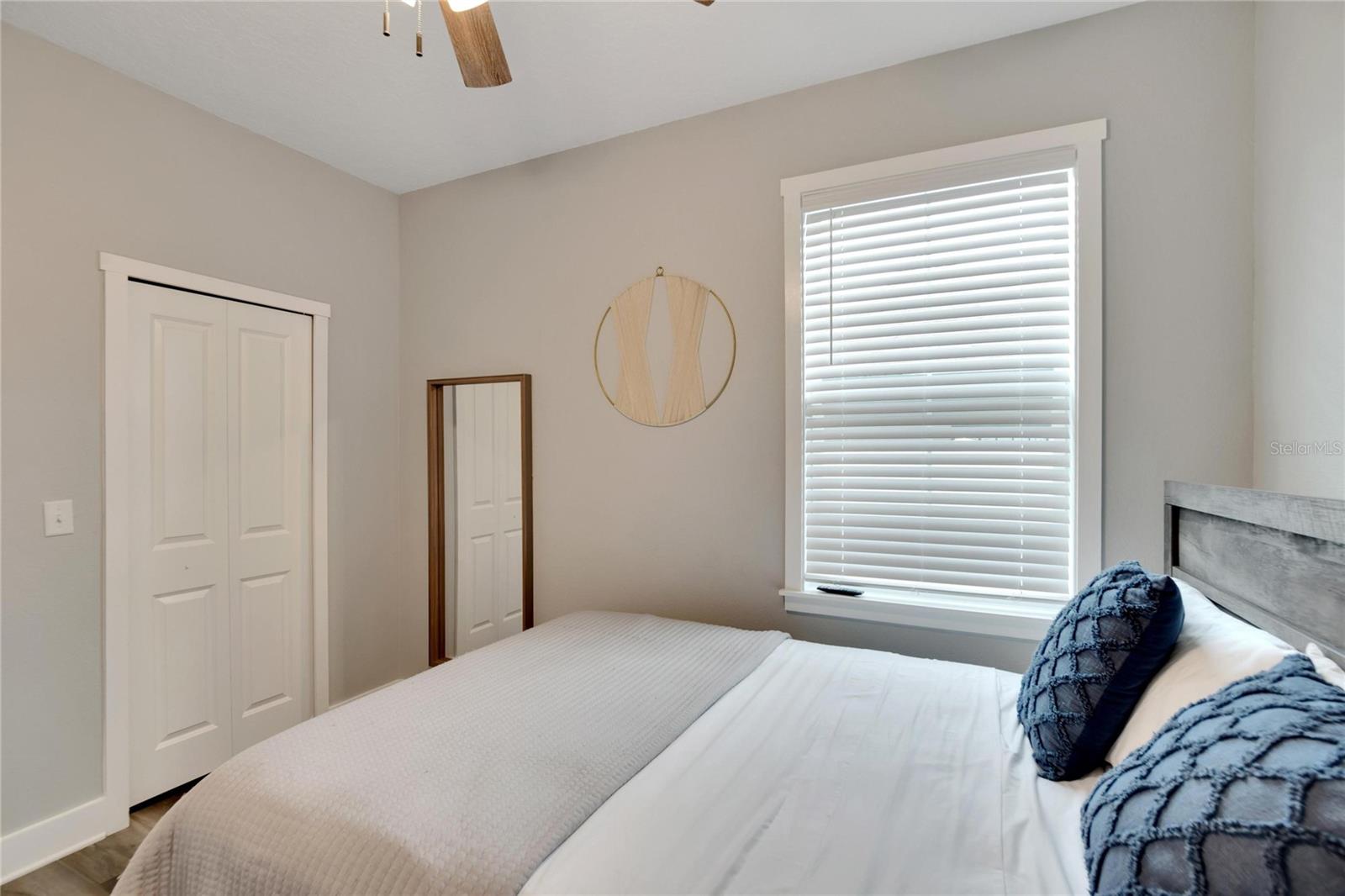 ENGLEWOOD EASTERN POR - Residential Lease