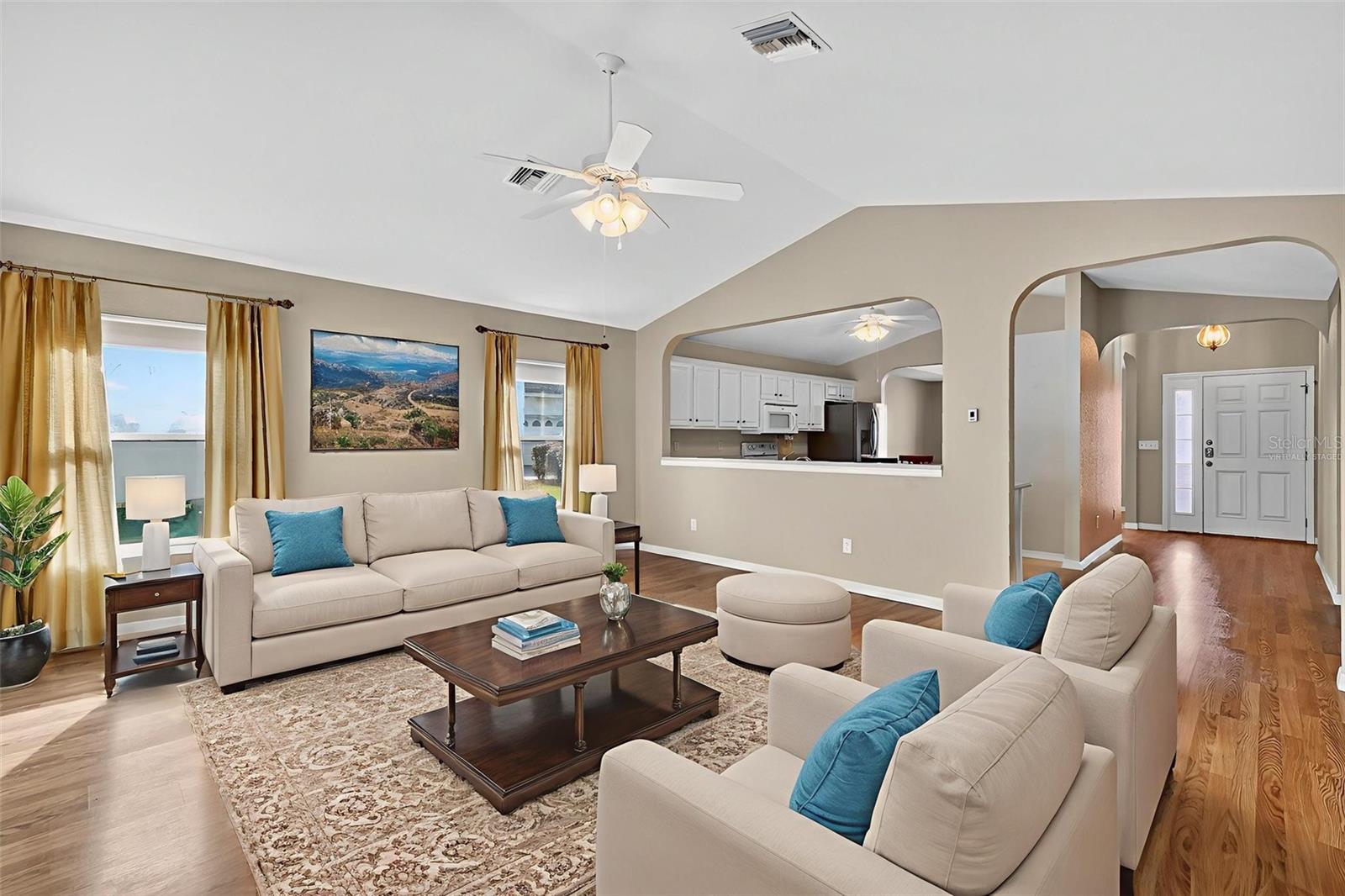 MEADOWS/STONECREST UN 02 - Residential