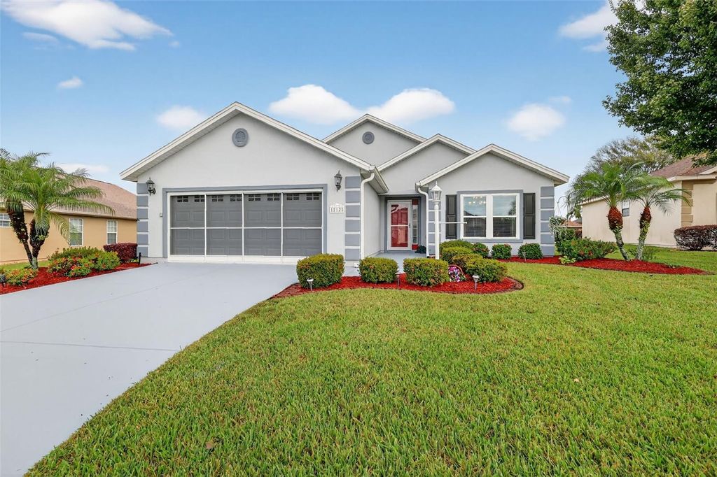 Photo of 12125 SE 175th Street, Summerfield, FL 34491 (MLS # G5103820)