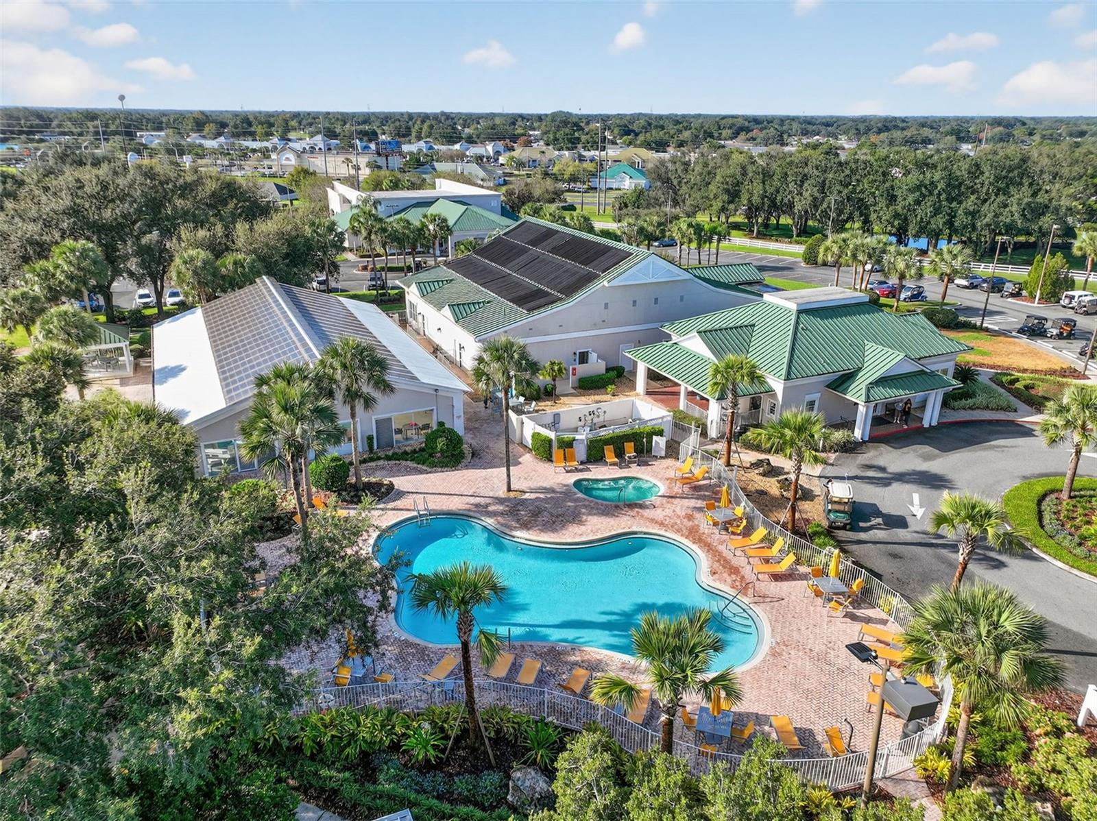 MEADOWS/STONECREST UN 02 - Residential