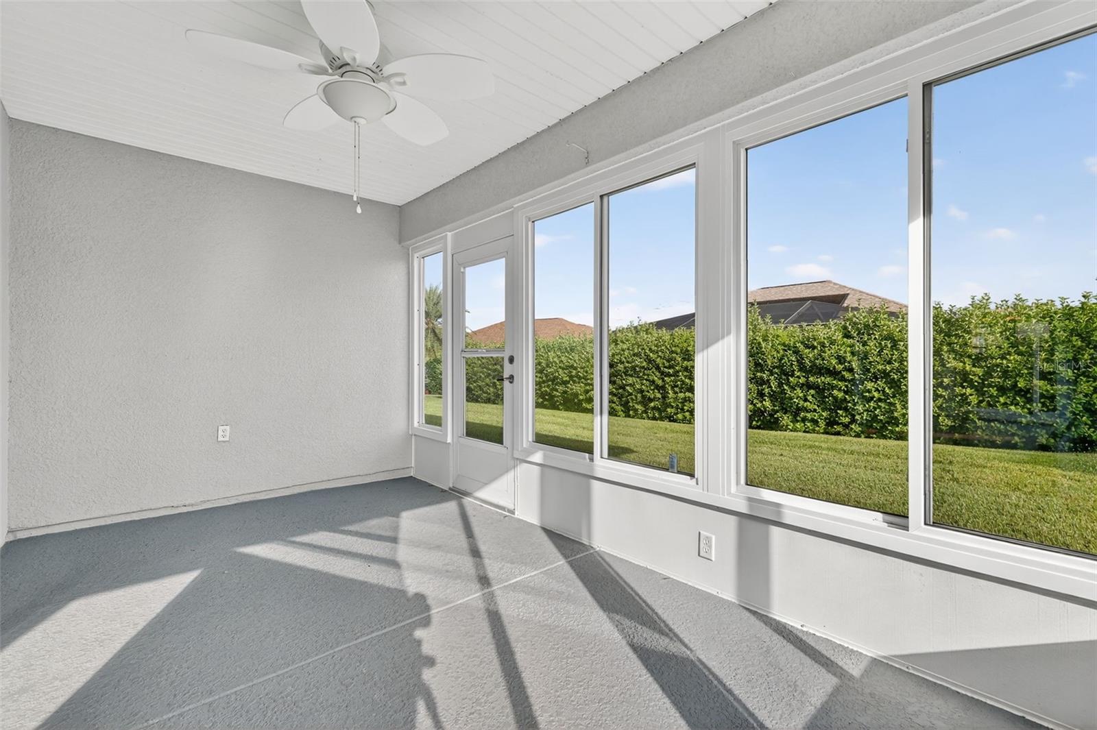 MEADOWS/STONECREST UN 02 - Residential