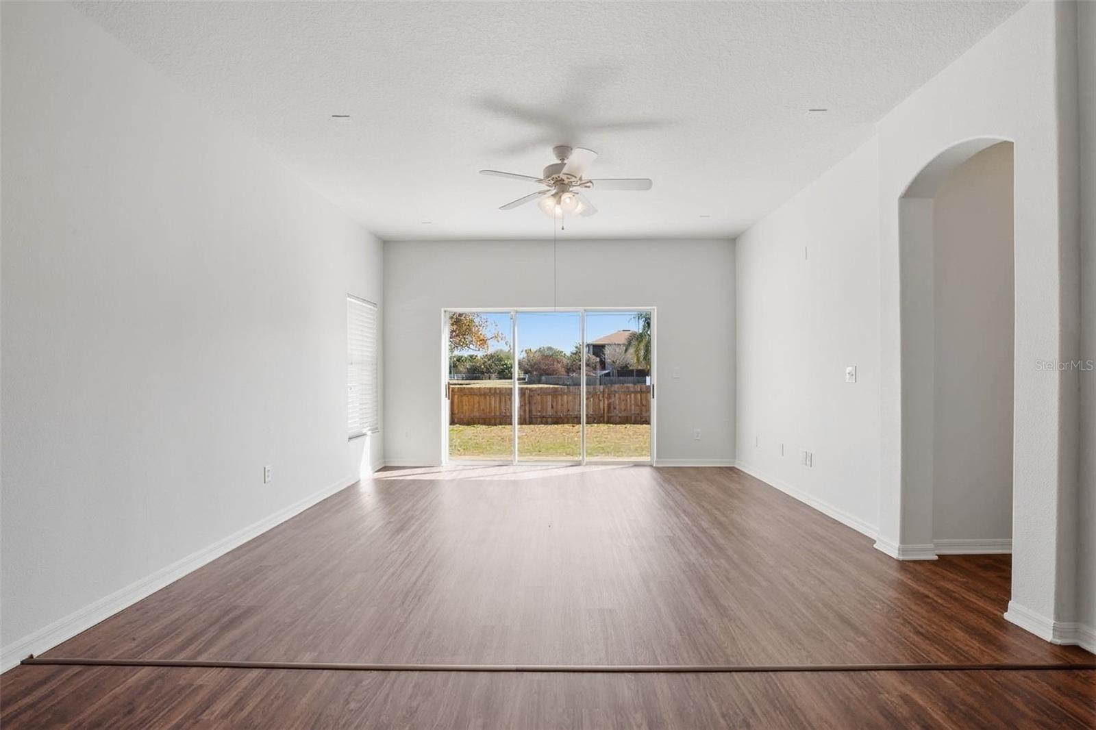 SOUTH BAY LAKES UNIT 1 - Residential