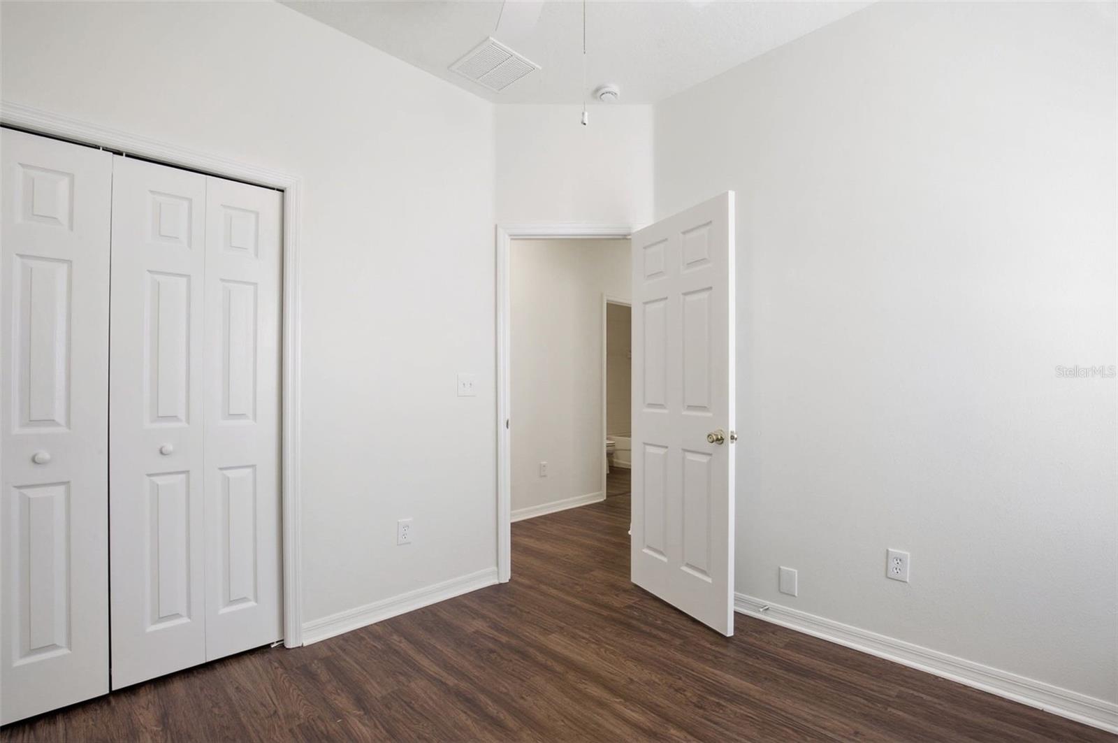 SOUTH BAY LAKES UNIT 1 - Residential