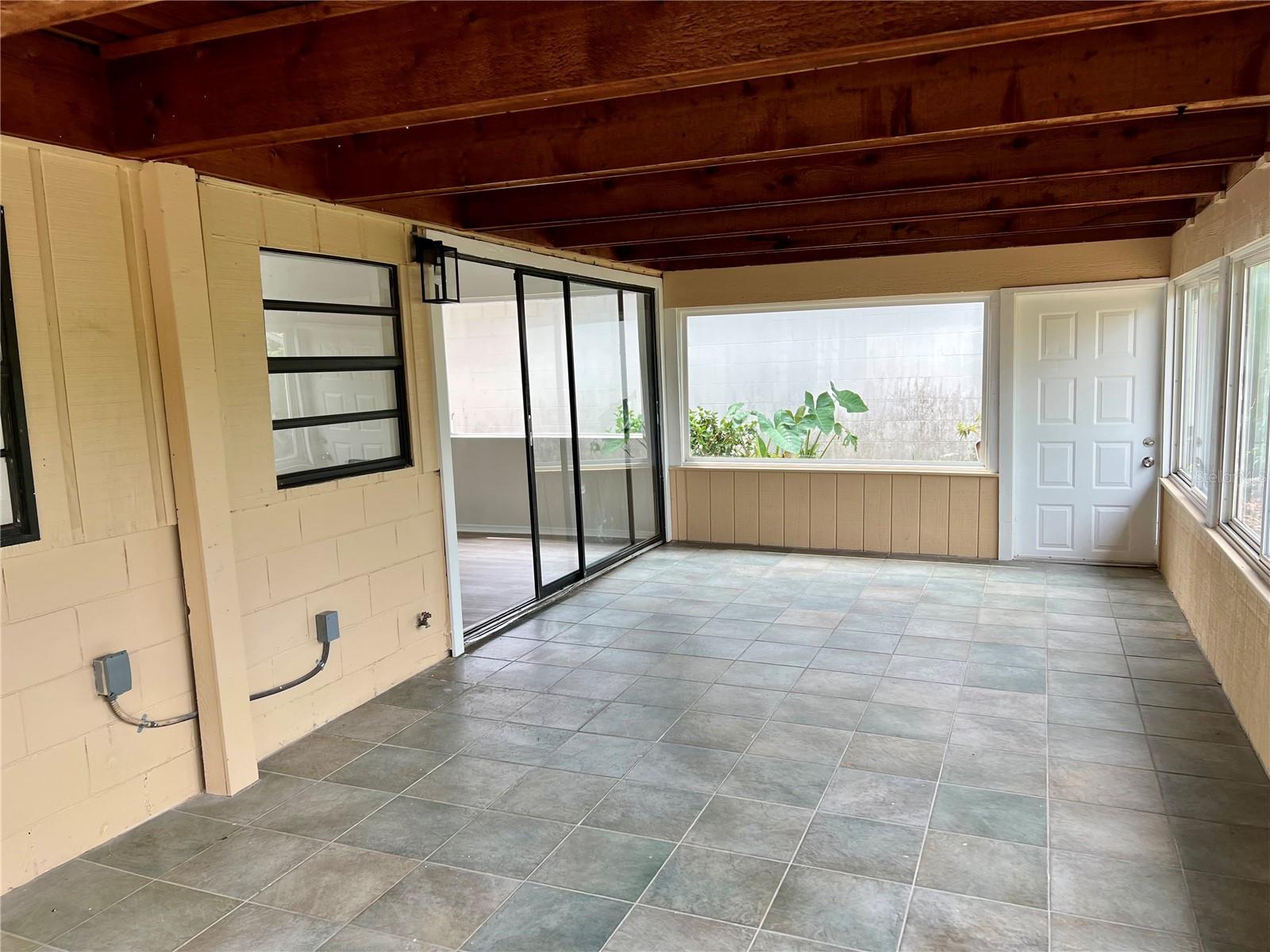 PARKWOOD VILLAGE - Residential