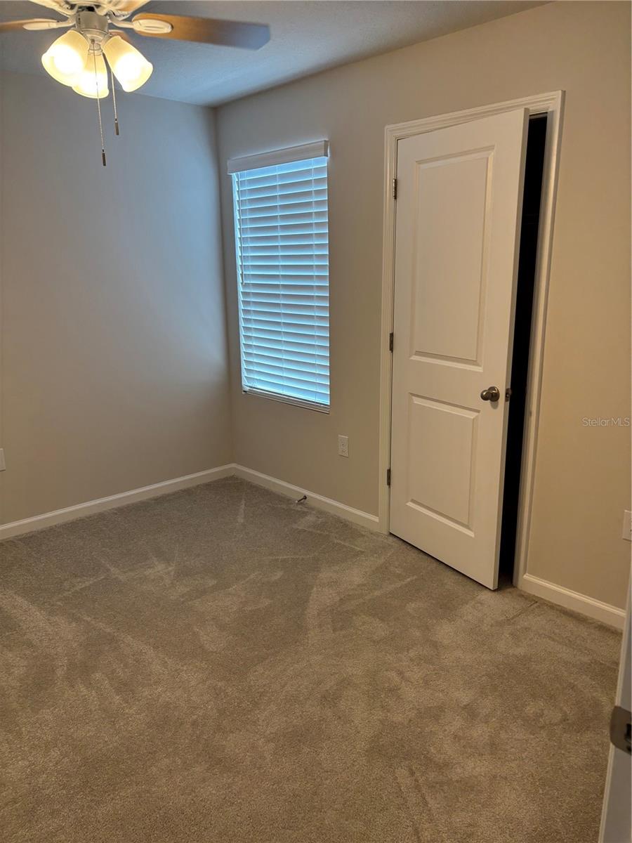 AVALON WOODS - Residential Lease