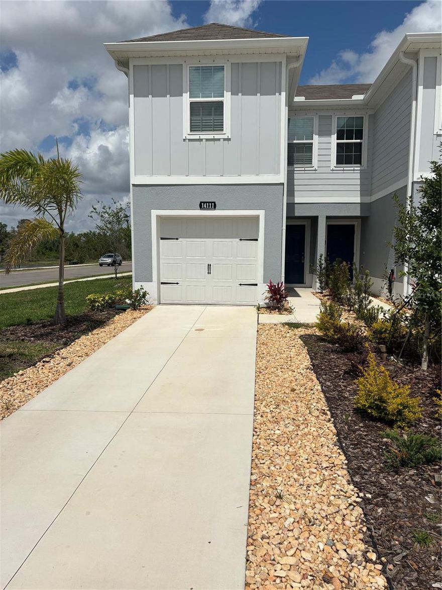 Practically brand new townhouse, built in 2024. This 3 bedroom, two and one half bath home located in Lakewood Ranch is spacious and light and bright. The townhouse has an open floor plan that allows for an eat in area in the gourmet kitchen with plenty of space for cooking, and a large area for entertaining or just relaxing. The kitchen is equipped with white cabinets, stainless appliances and granite counters. Outside the living room is a patio and grass yard. There is also a 1/2 bath and walk in pantry. One the second level there are three bedrooms, two baths and a laundry closet. The master bedroom with en suite bath boasts a spacious walk in shower and dual sinks.
All windows are equipped with wooden blinds and each room has a remote controlled fan for your convenience. Being and end unit, it has more windows so the home has more natural light and being at the end of the street more privacy. Available immediately.