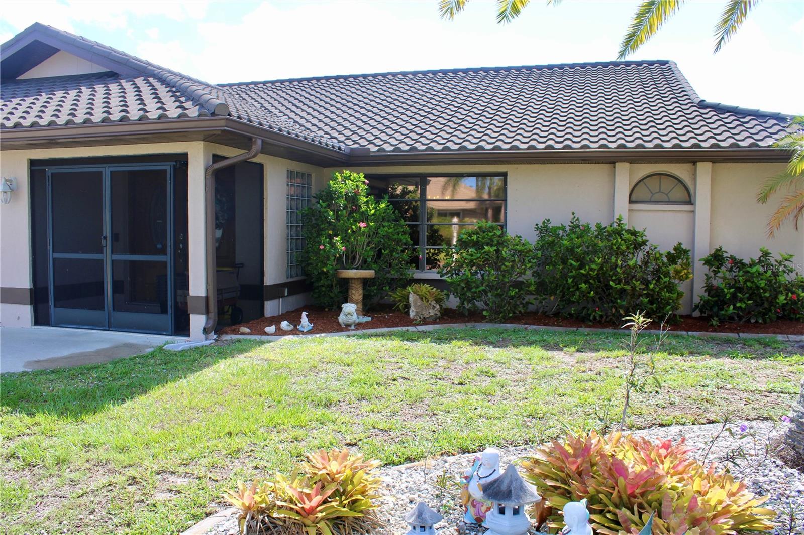 ENGLEWOOD ISLES SUB - Residential
