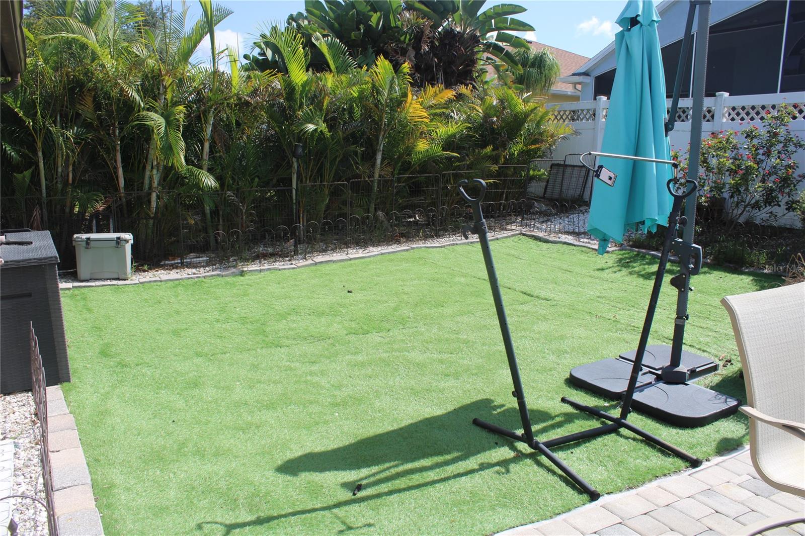 ENGLEWOOD ISLES SUB - Residential