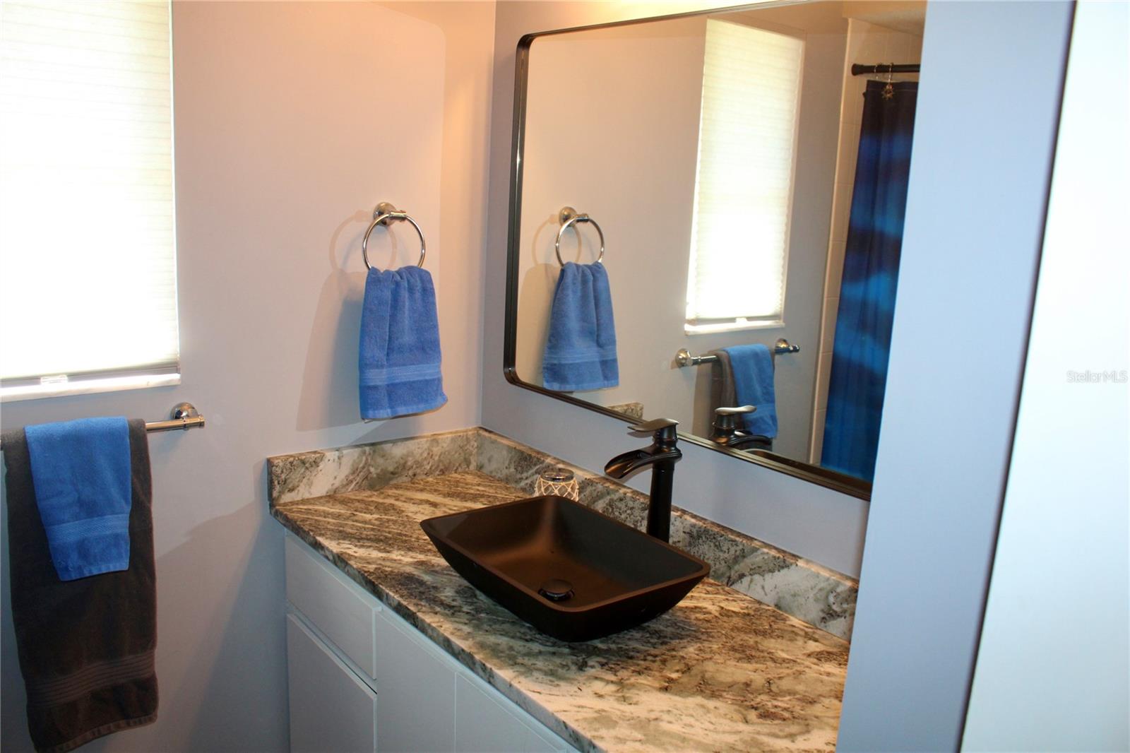 ENGLEWOOD ISLES SUB - Residential