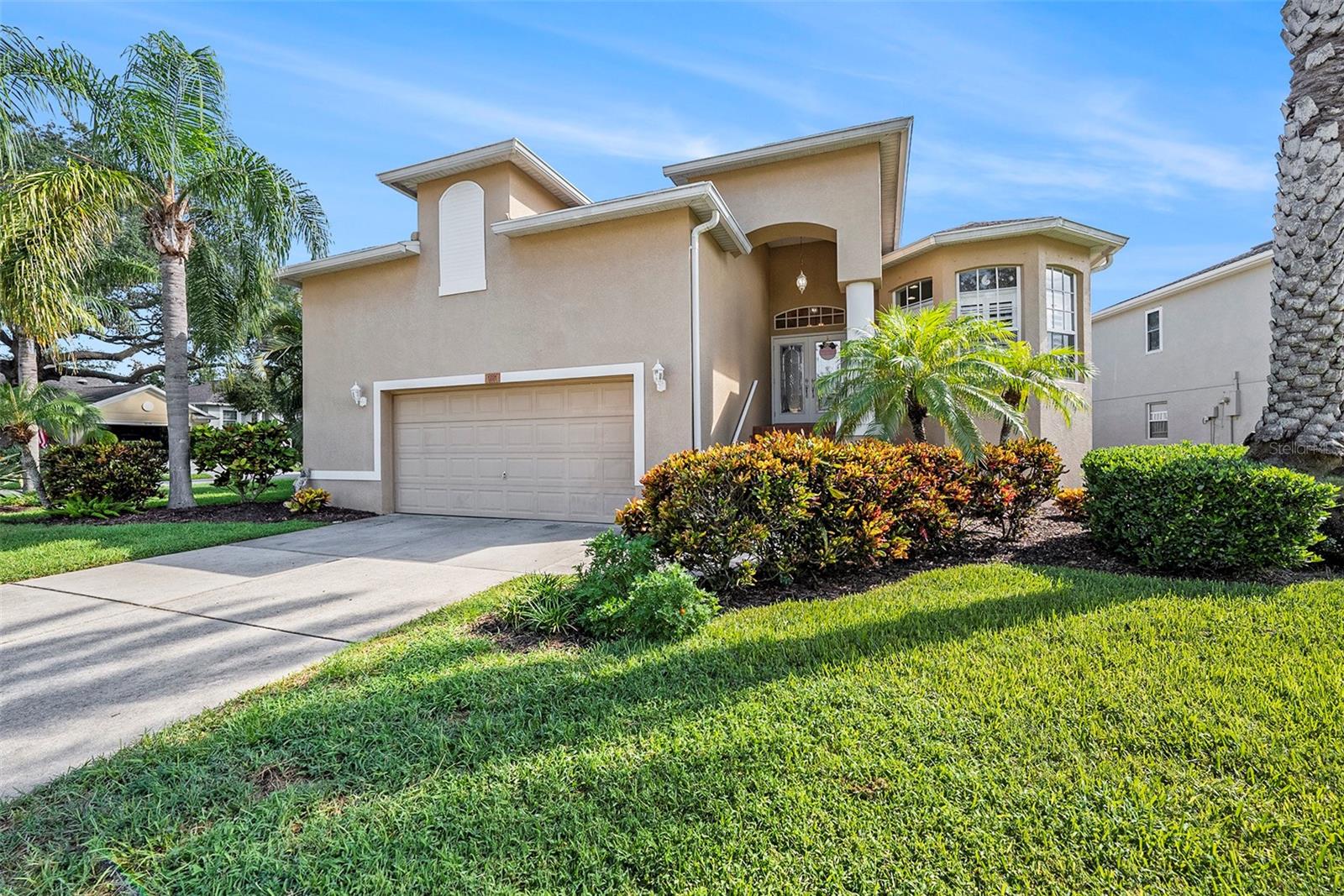 1001 SPOONTAIL COURT