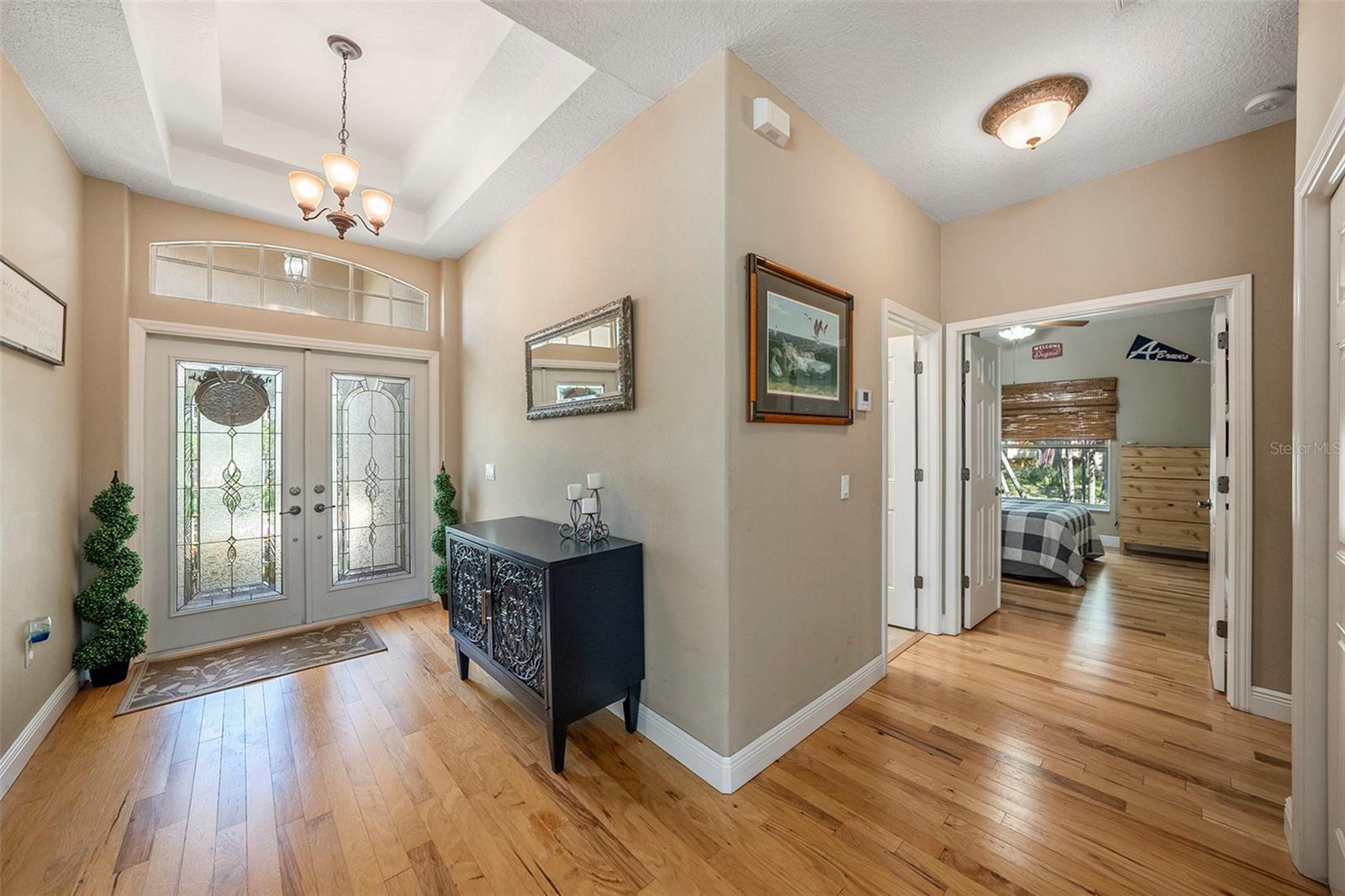 1001 SPOONTAIL COURT