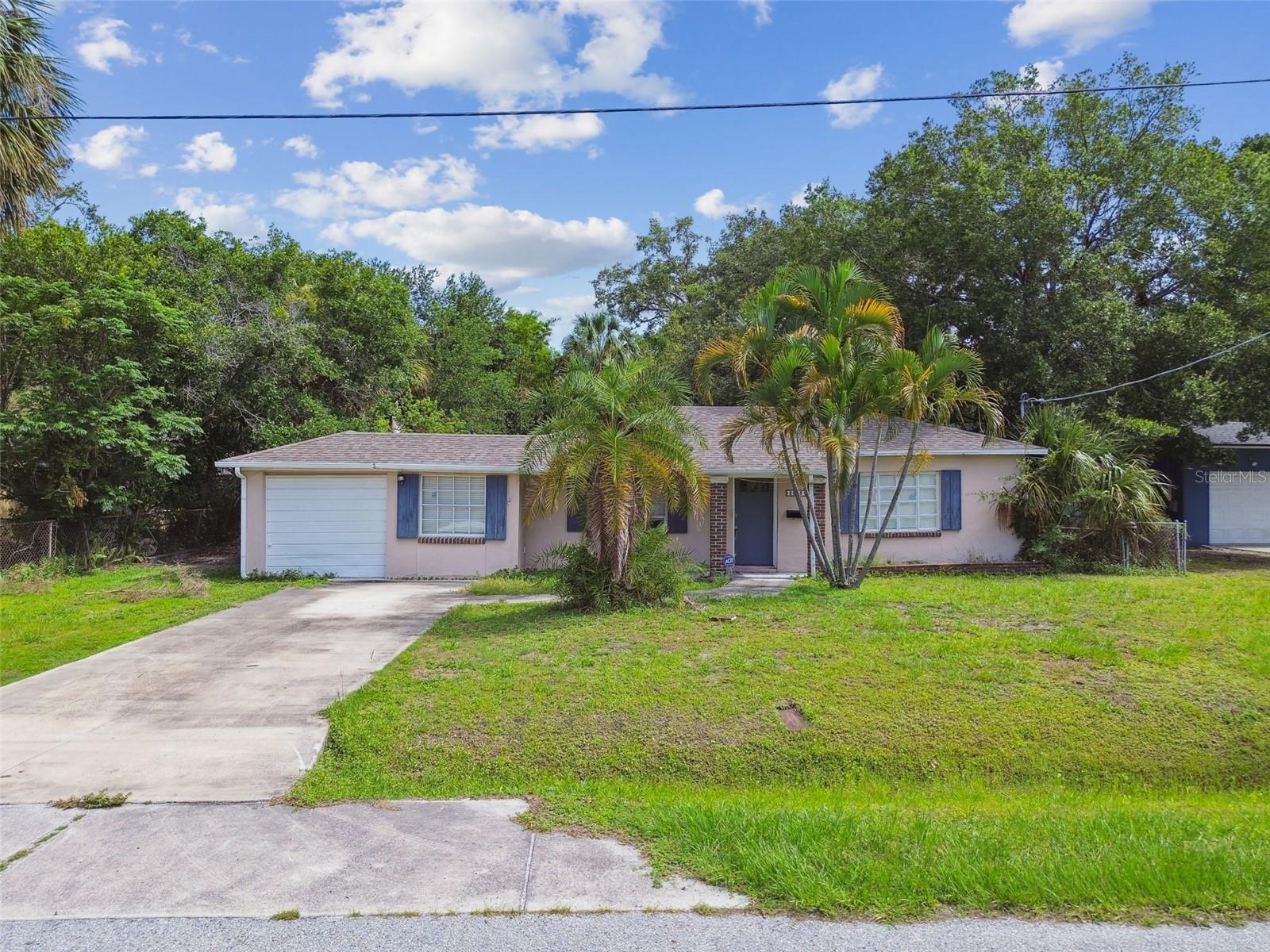 Prime lot available near Ballast Point and Bayshore South Tampa! This unique property offers vacant land with infrastructure in place, including a flooded house from hurricane Milton. While the house is uninhabitable due to flood damage, the land itself holds significant potential for development or future construction. Ideal for investors, developers or buyers looking for a spacious lot 73 x 120 in a desirable area. Easy access to Gandy Blvd, Dale Mabry Hwy, the Expressway to I275, Pinellas County and minutes to MacDill Airforce Base. The property offers plenty of room for residential new construction. It is sold AS IS and priced to sell for those ready to transform the property into something new!