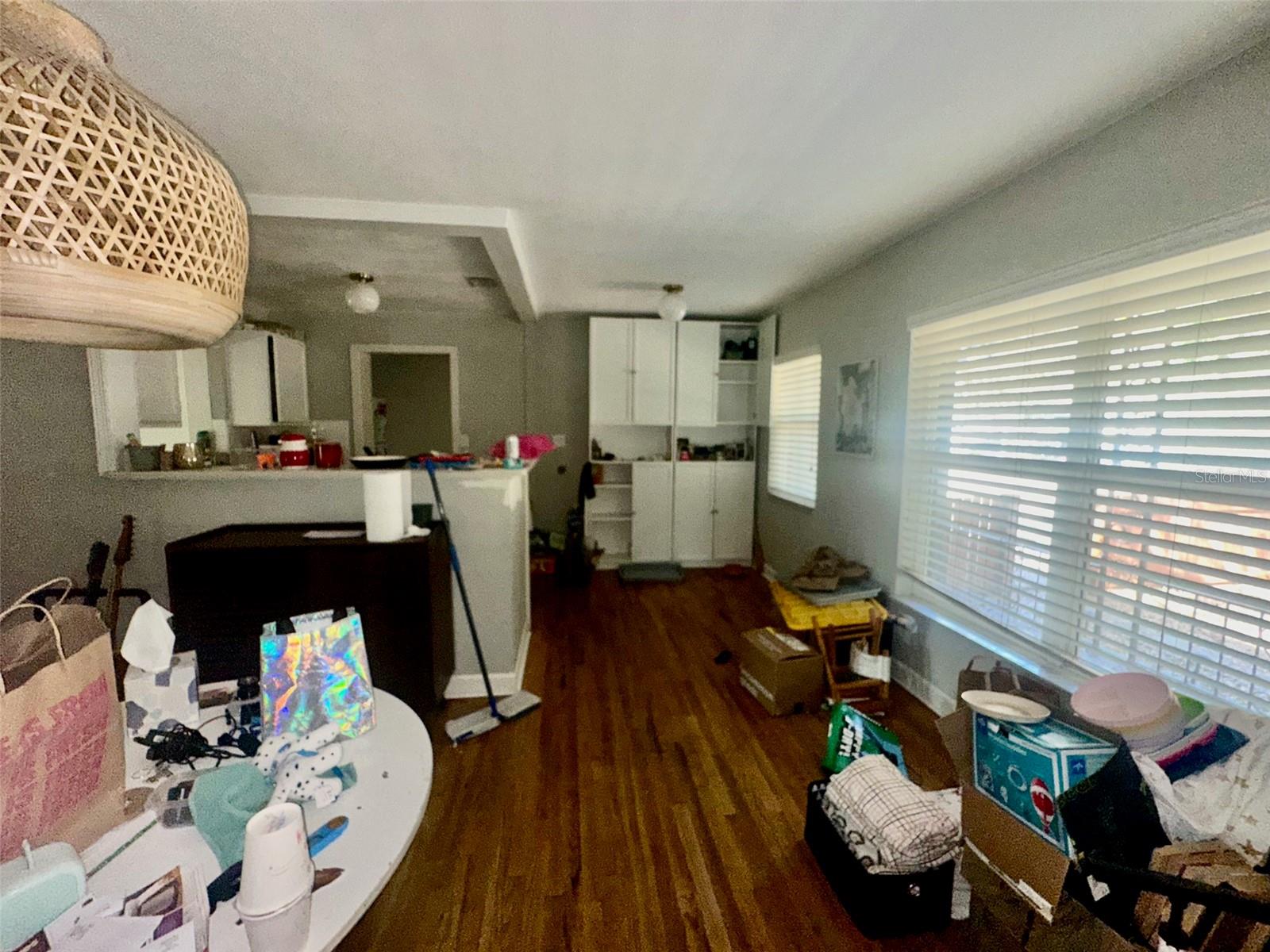 MONTICELLO PARK - Residential