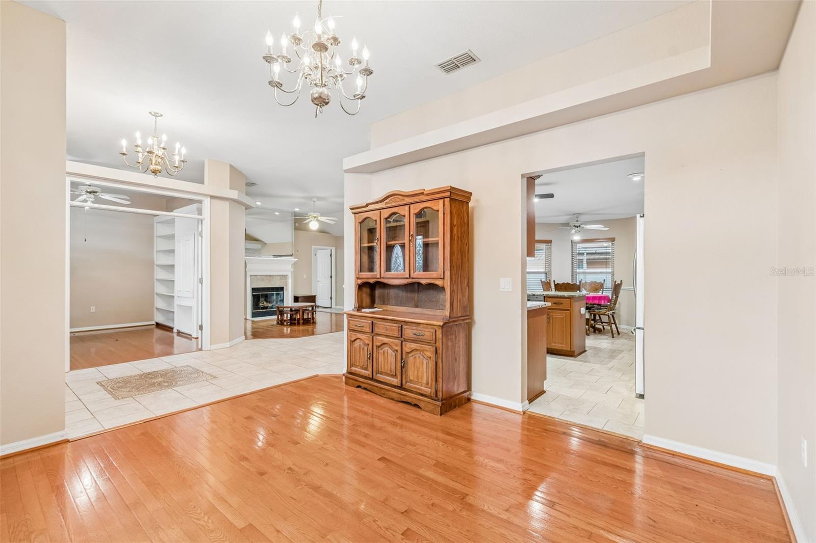 HIGHLANDS VISTA - Residential