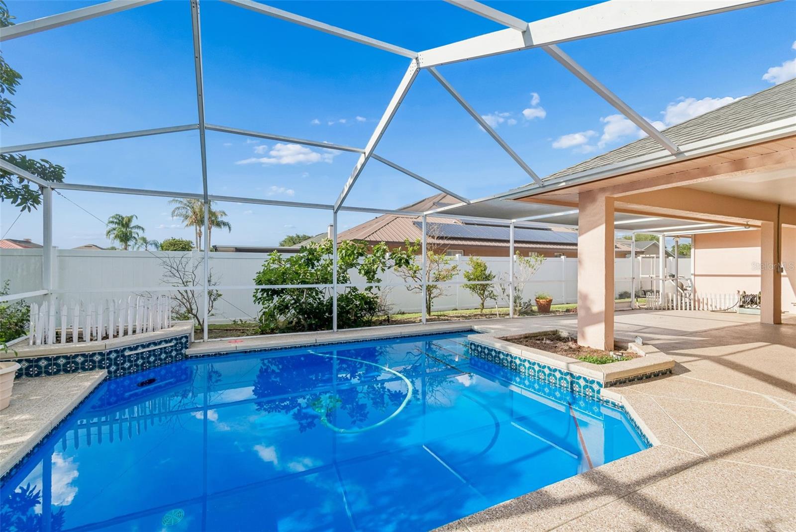 HIGHLANDS VISTA - Residential