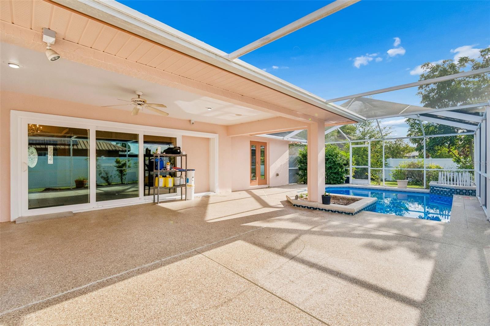 HIGHLANDS VISTA - Residential