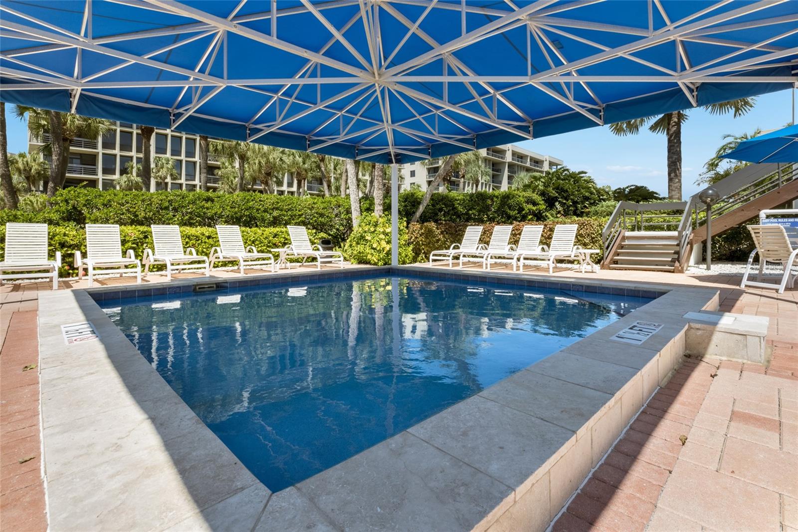 BEACHPLACE II - Residential
