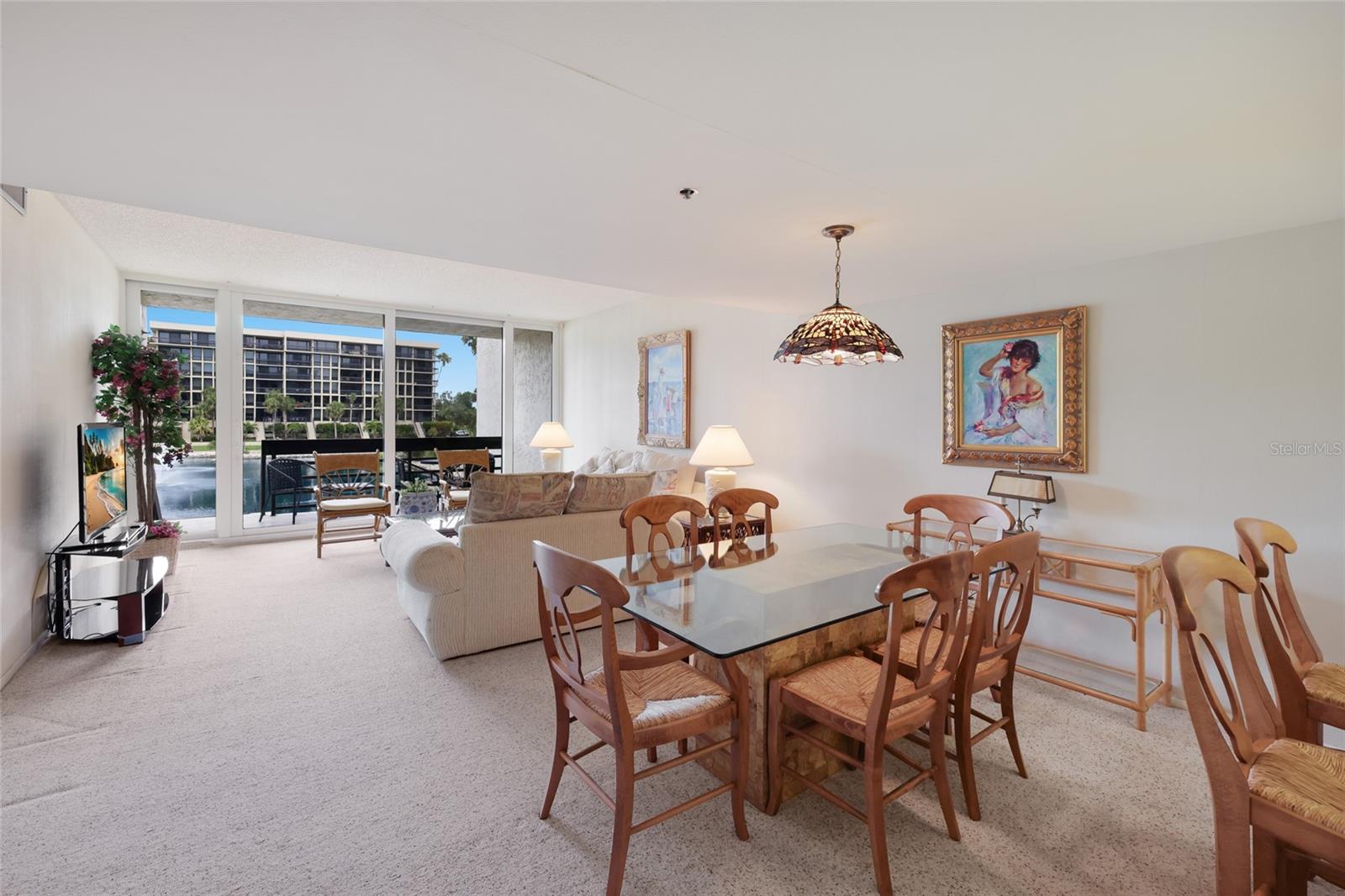 BEACHPLACE II - Residential