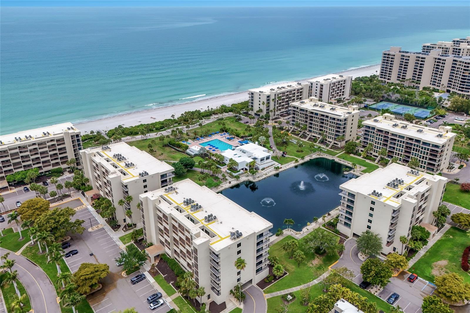 BEACHPLACE II - Residential