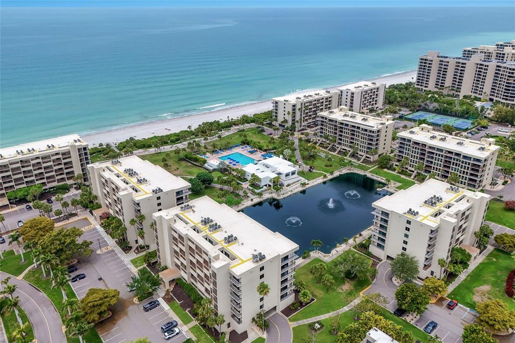Photo of 1095 Gulf Of Mexico Drive #102, Longboat Key, FL 34228 (MLS # A4693425)