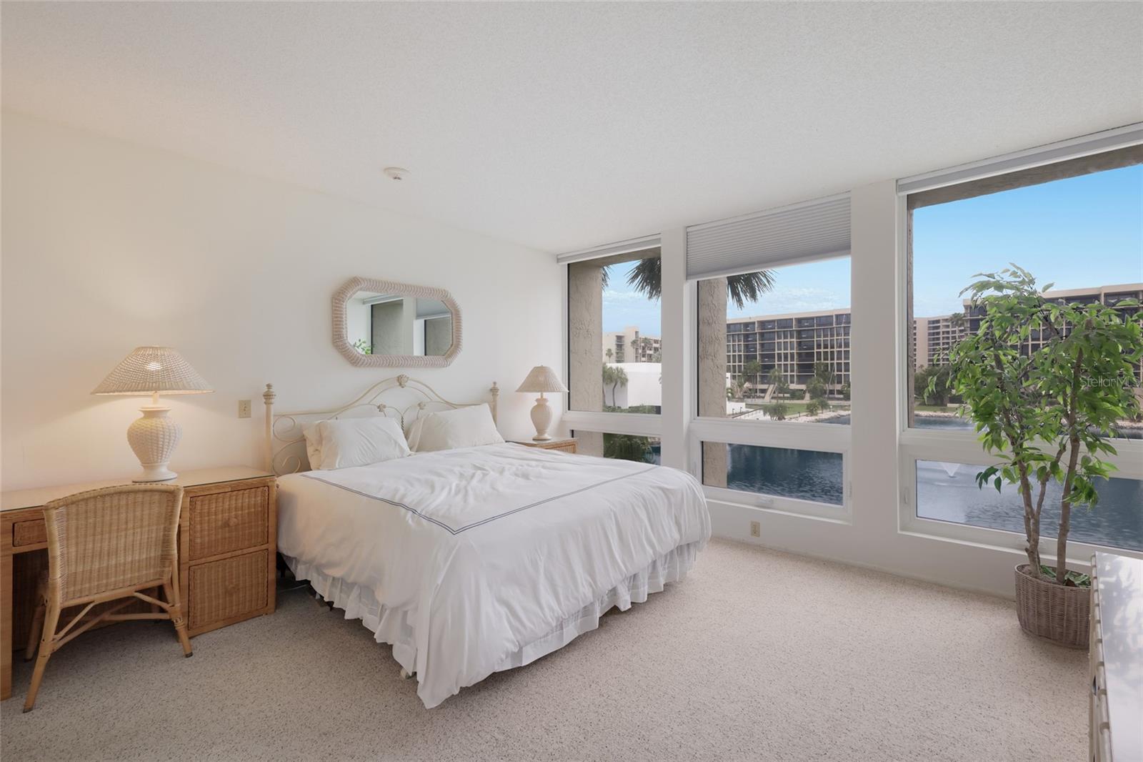 BEACHPLACE II - Residential
