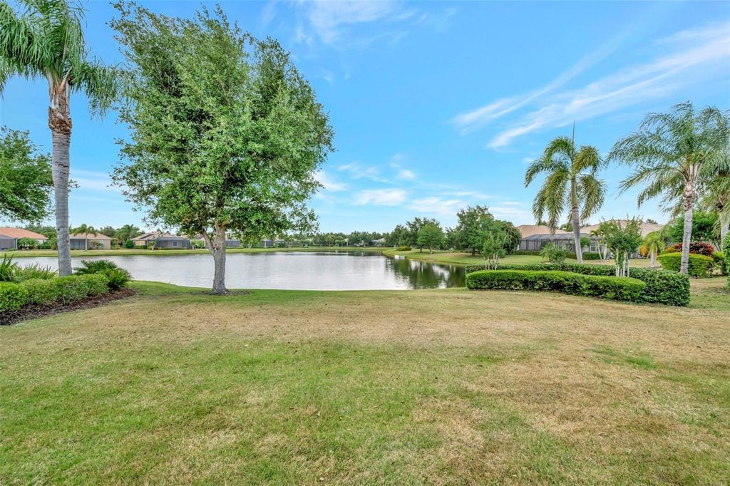 Photo of 14435 Whitemoss Terrace, Lakewood Ranch, FL 34202 (MLS # A4691774)
