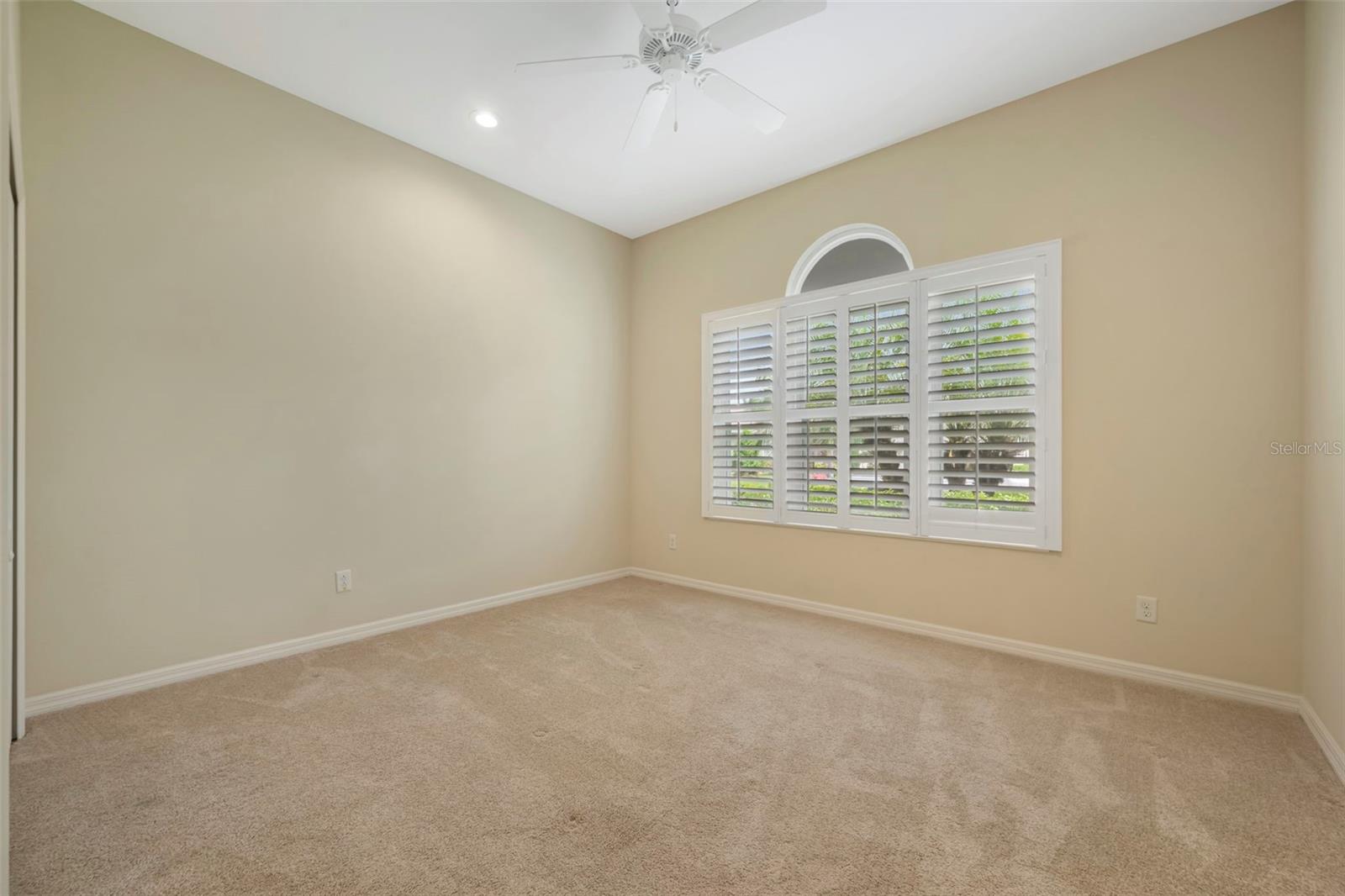 COUNTRY CLUB EAST AT LAKEWD RNCH QQ1 1 - Residential