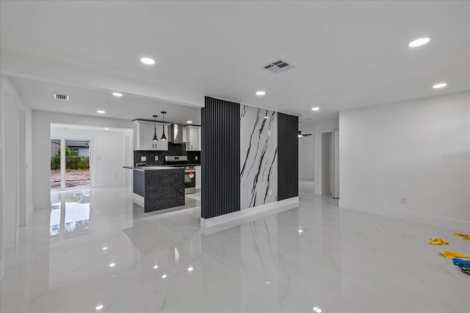 4853 ROSEDALE LANE