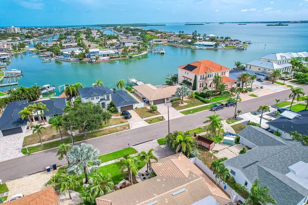 340 PALM ISLAND NE