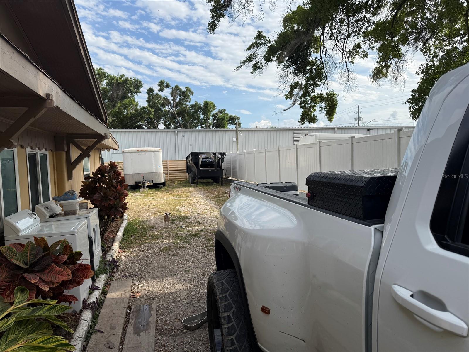 DREW PARK RE OF - Commercial Sale
