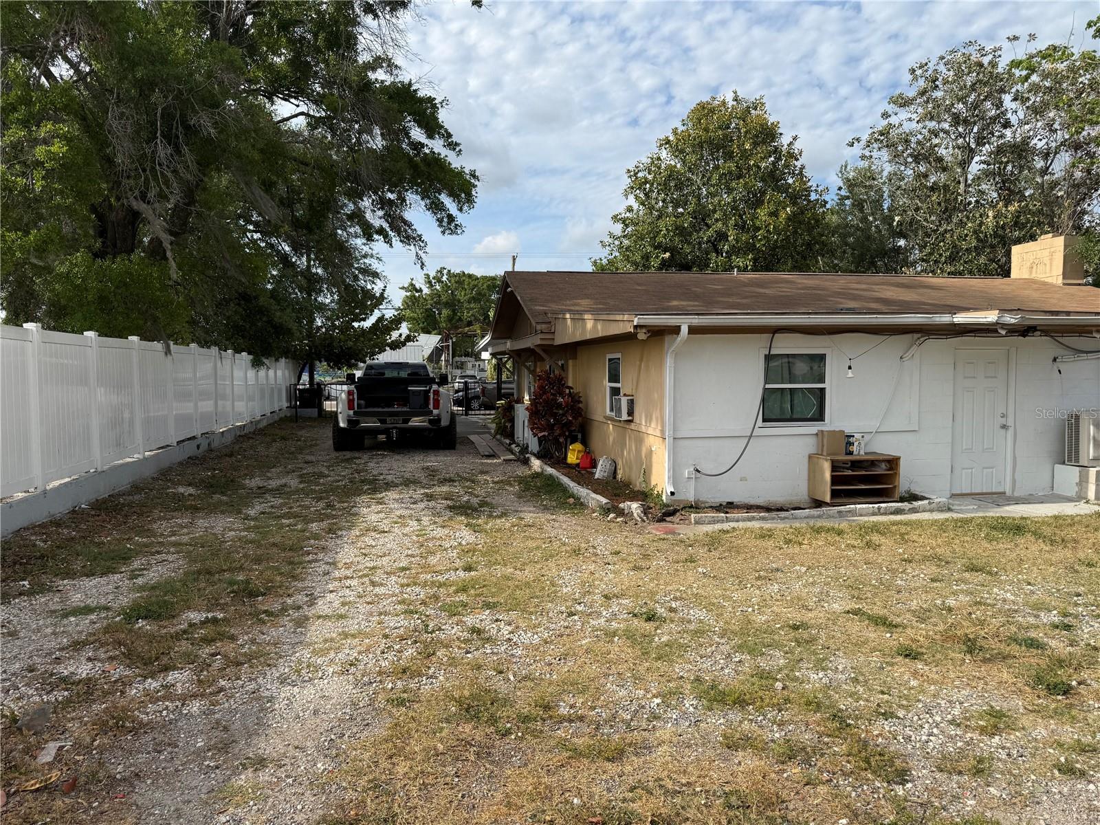 DREW PARK RE OF - Commercial Sale