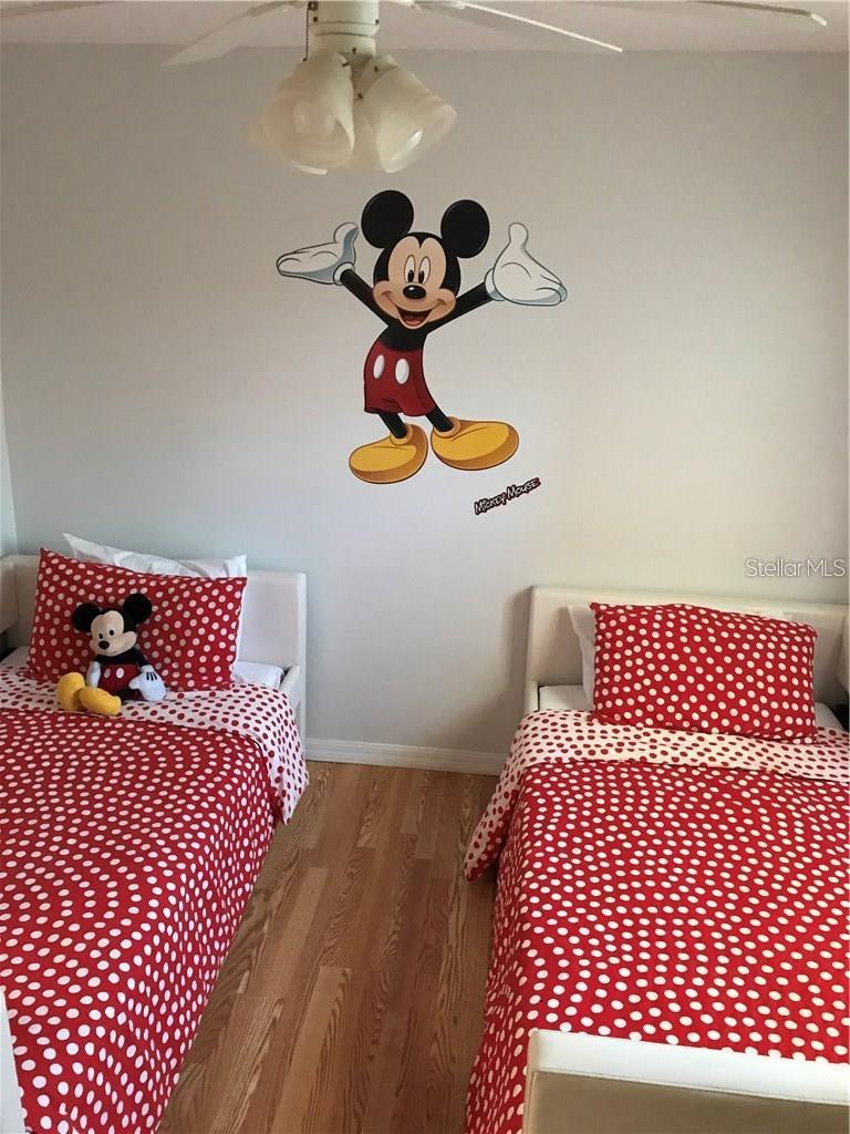 CRESTWYND BAY - Residential