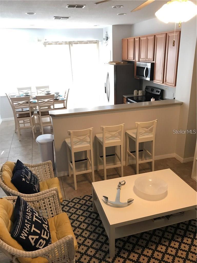 CRESTWYND BAY - Residential