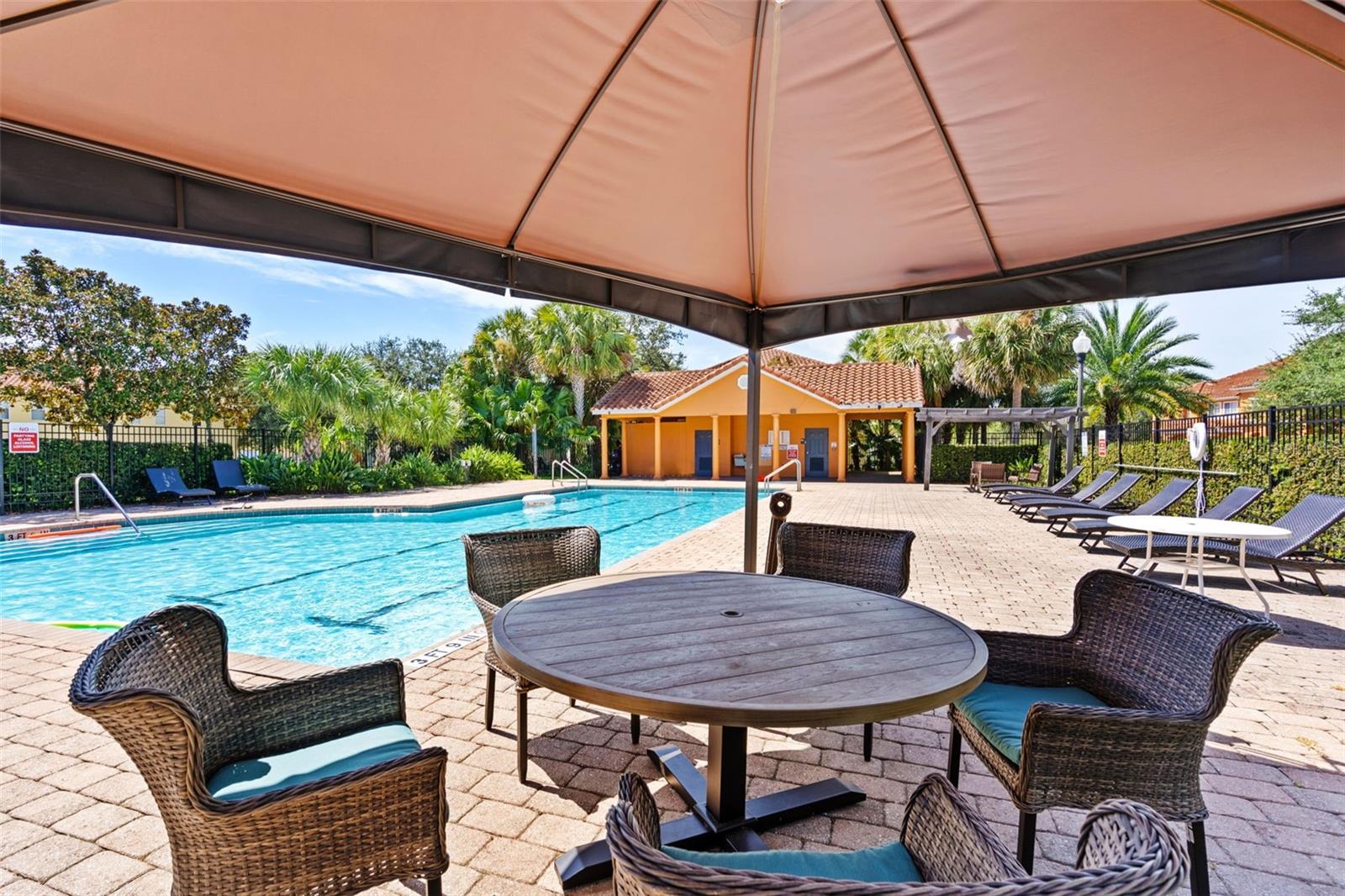 CRESTWYND BAY - Residential