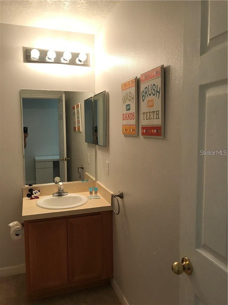 CRESTWYND BAY - Residential