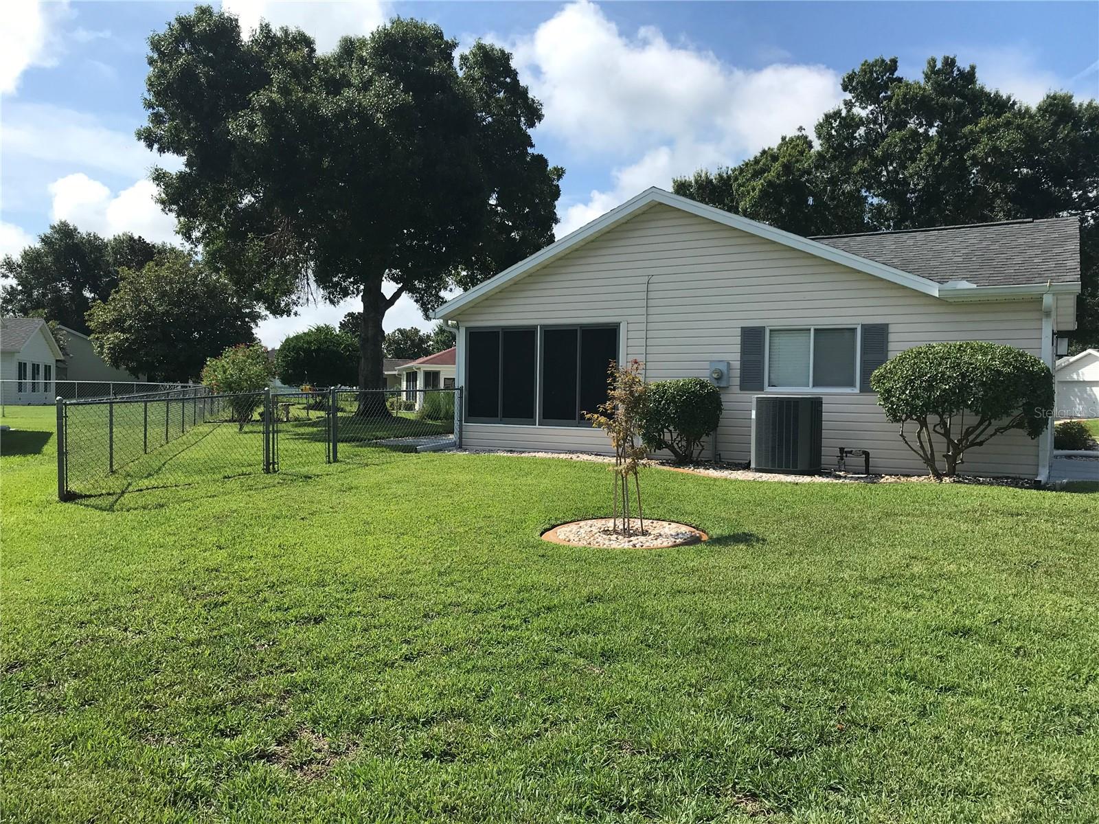 11879 SW 137TH LOOP